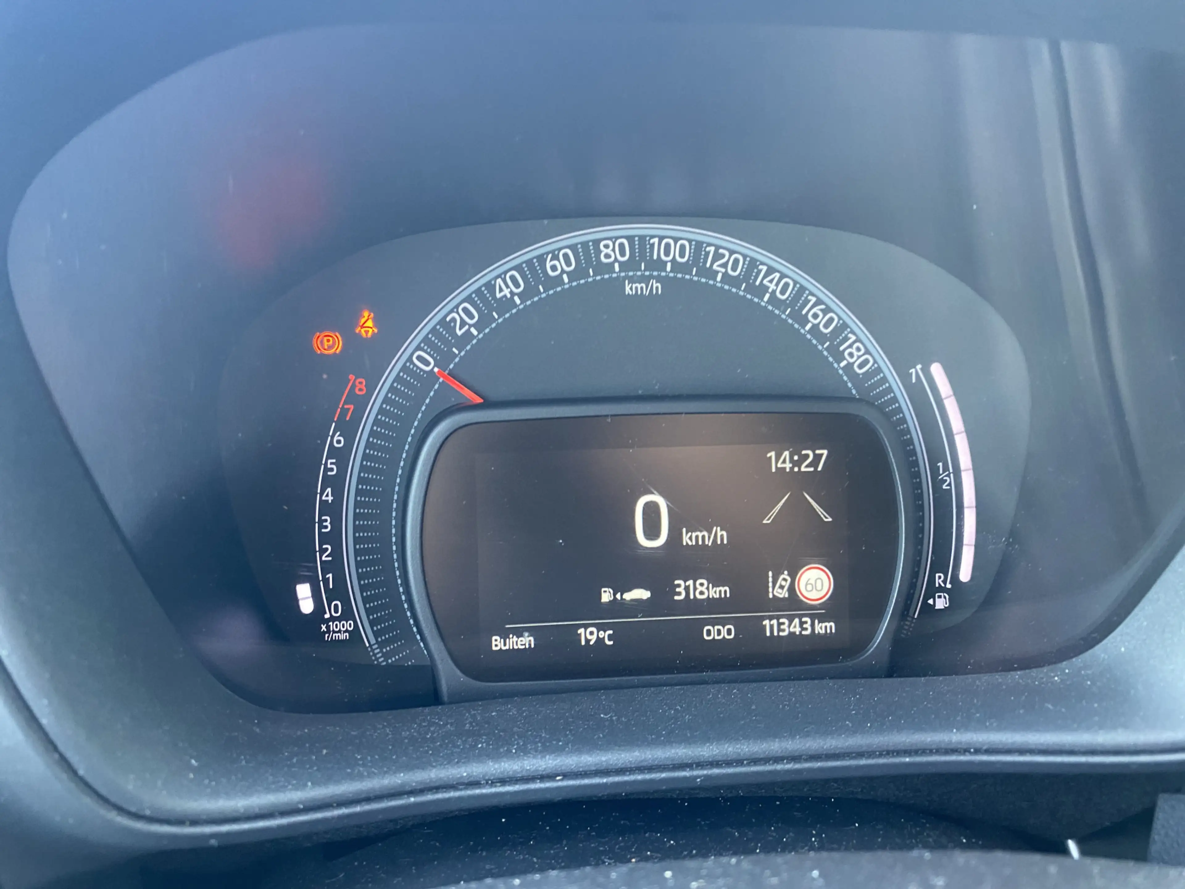 Toyota Aygo X 1.0 VVT-i MT Team D Bi Tone Apple Carplay Android — photo 11