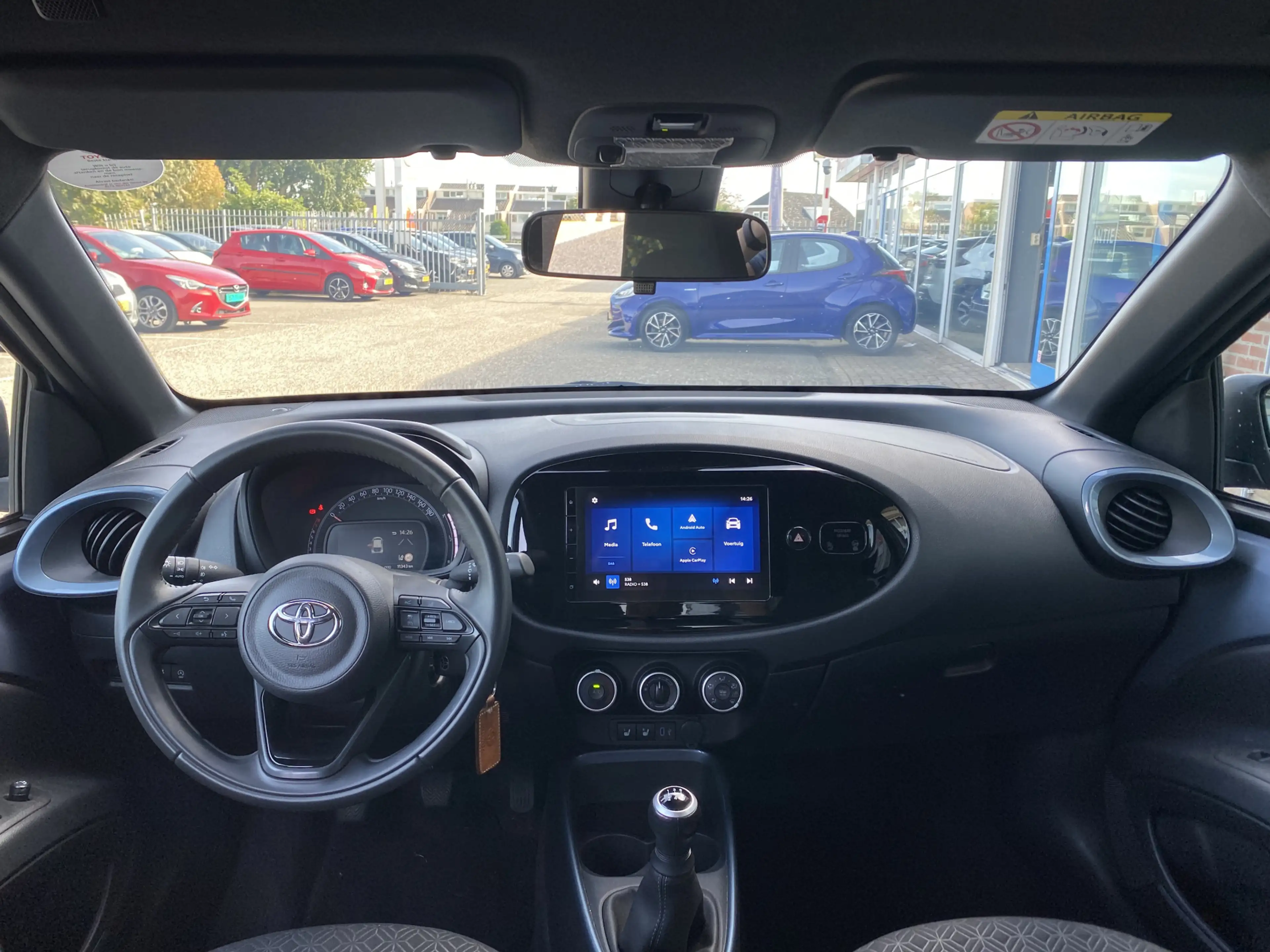 Toyota Aygo X 1.0 VVT-i MT Team D Bi Tone Apple Carplay Android — photo 7