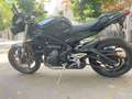Triumph Street Triple S Genialer Sound aus 3 Zylindern, 241 km/h Negro - thumbnail 19