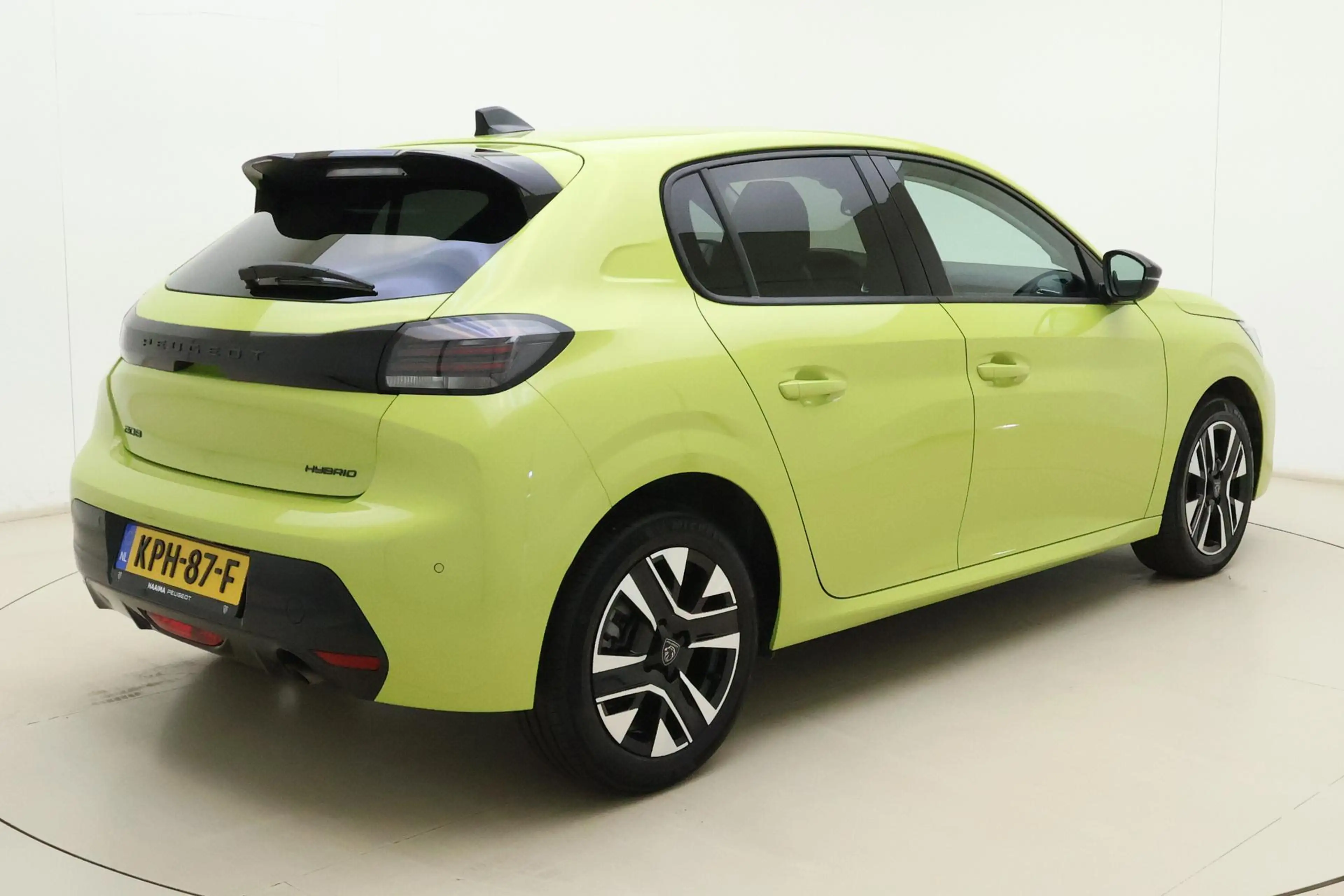 Peugeot 208 1.2 Hybrid 110 e-DCS6 Allure | Lichtmetalen velgen — photo 2