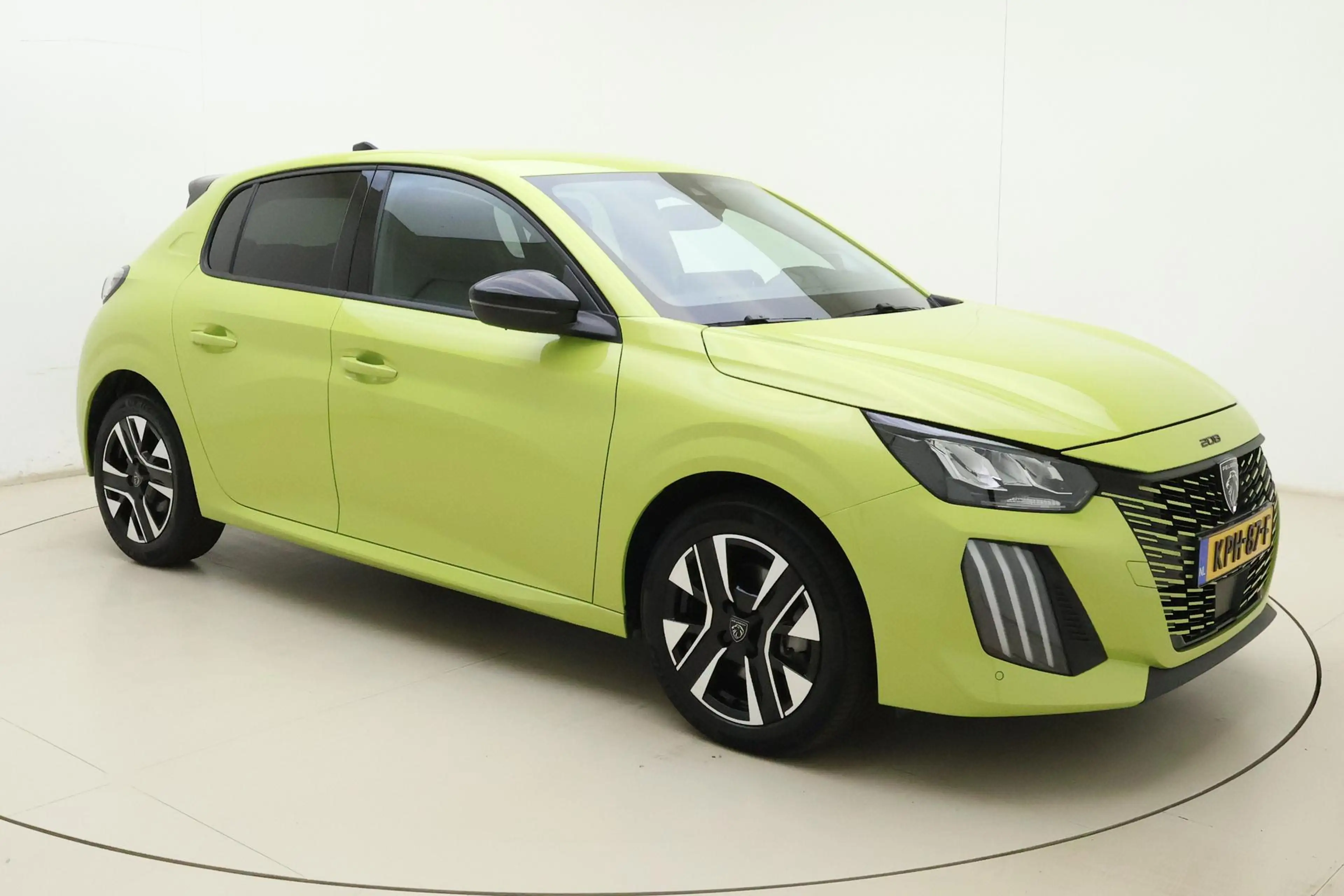 Peugeot 208 1.2 Hybrid 110 e-DCS6 Allure | Lichtmetalen velgen — photo 8