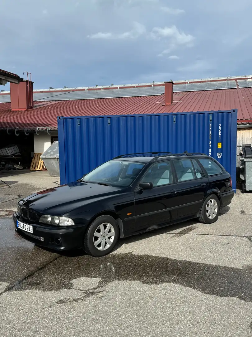 BMW 523 Touring - TÜV NEU Noir - 2