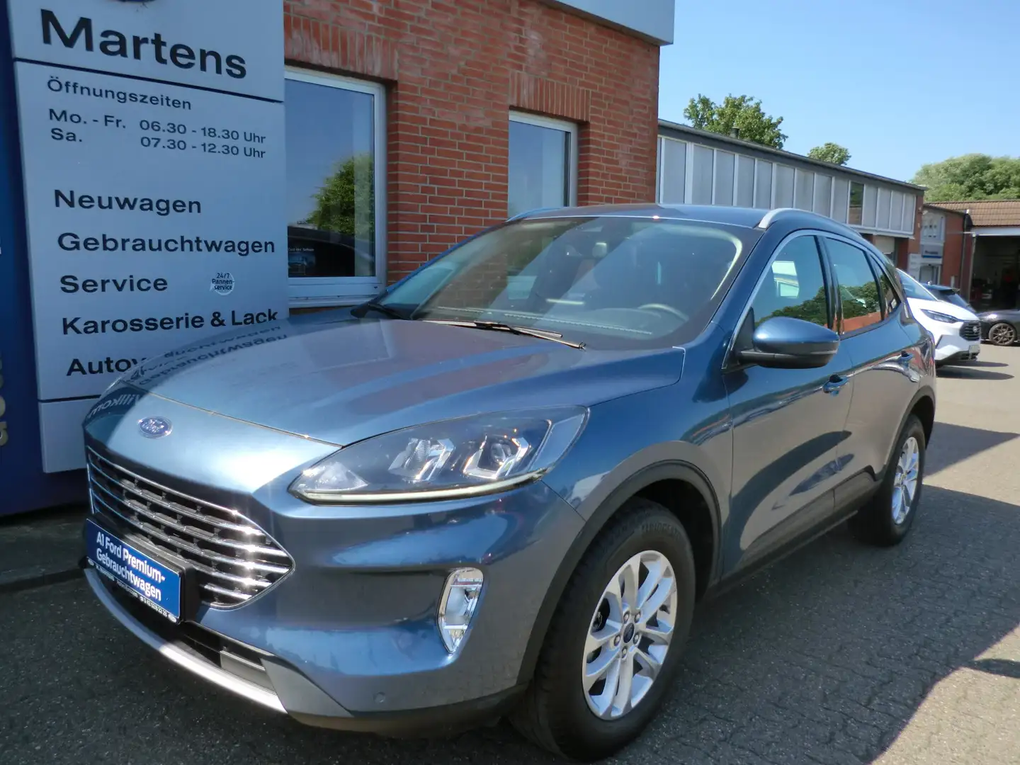 Ford Kuga Titanium LED AHK Bleu - 1