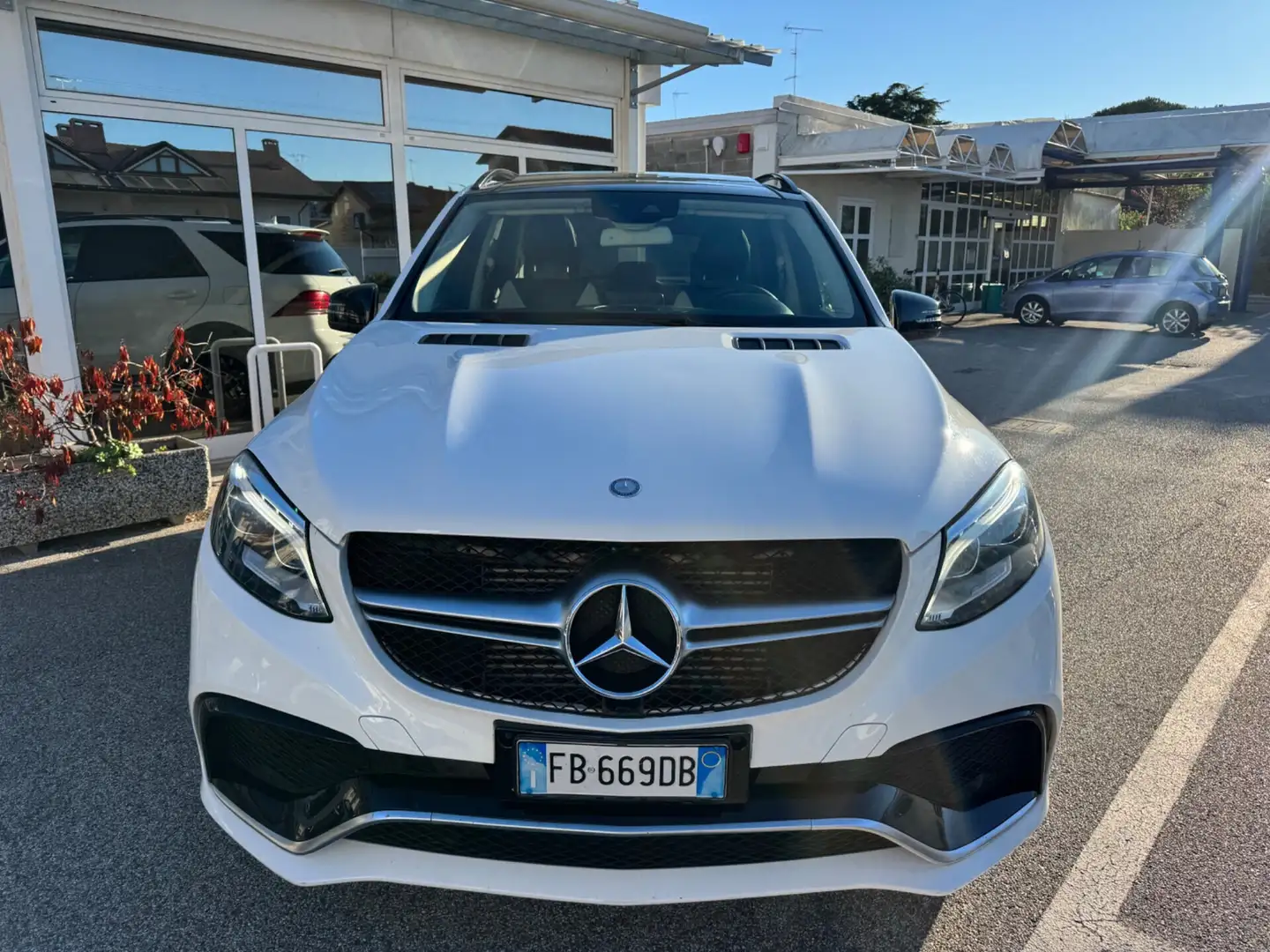 Mercedes-Benz GLE 350 GLE 350 d 4Matic Premium Plus AMG Bianco - 2