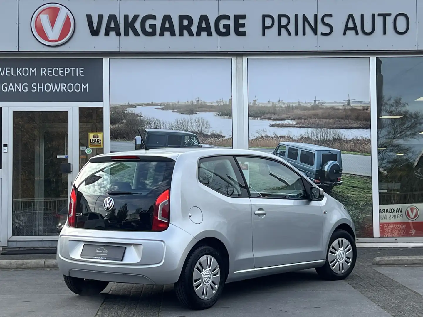 Volkswagen up! 1.0 high up! |STOELVERW.|RADIO|AIRCO| Grijs - 2