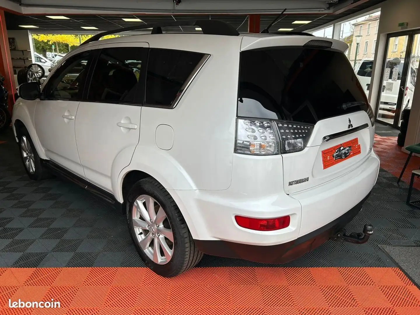 Mitsubishi Outlander 4x4 2.2 DI-D 16V 140 cv Garantie 12 mois Blanc - 2
