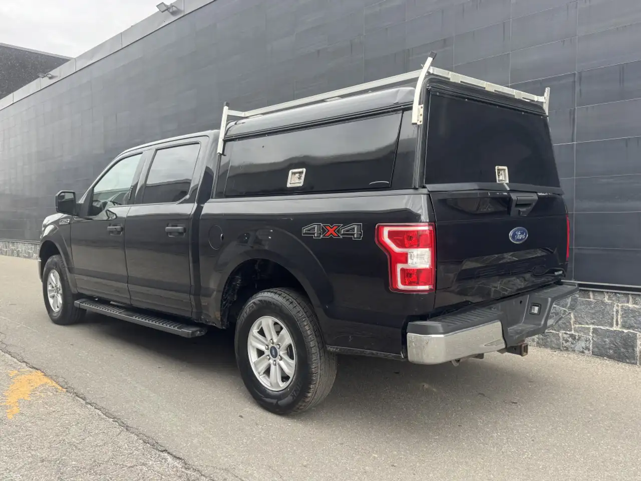 Ford F 150 снимка Ford F 150
