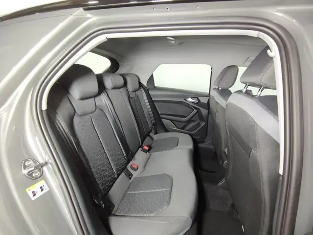 Audi A1 view 8