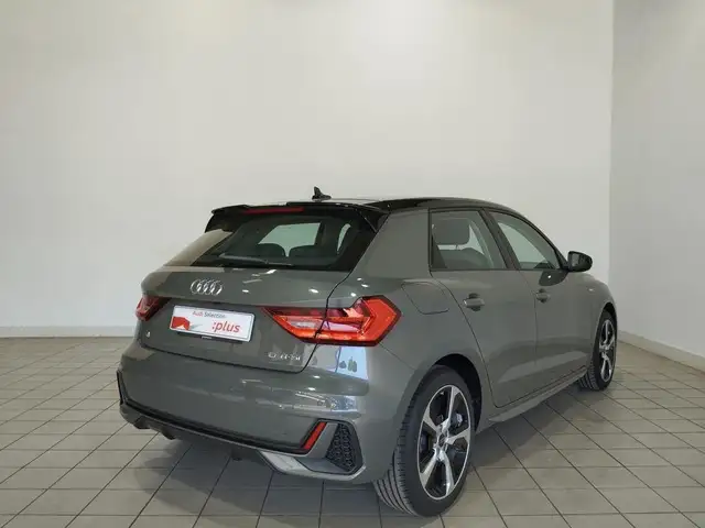 Audi A1 view 4