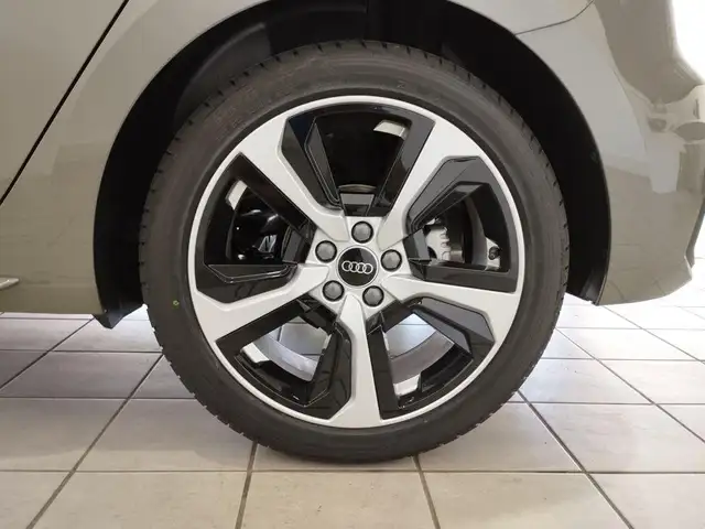 Audi A1 view 10