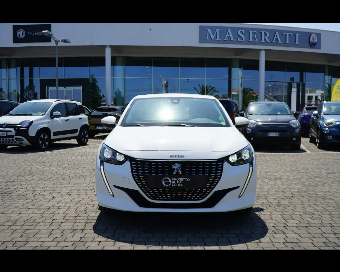 Peugeot 208 PureTech 100 Stop&Start 5 porte Allure Bianco - 2