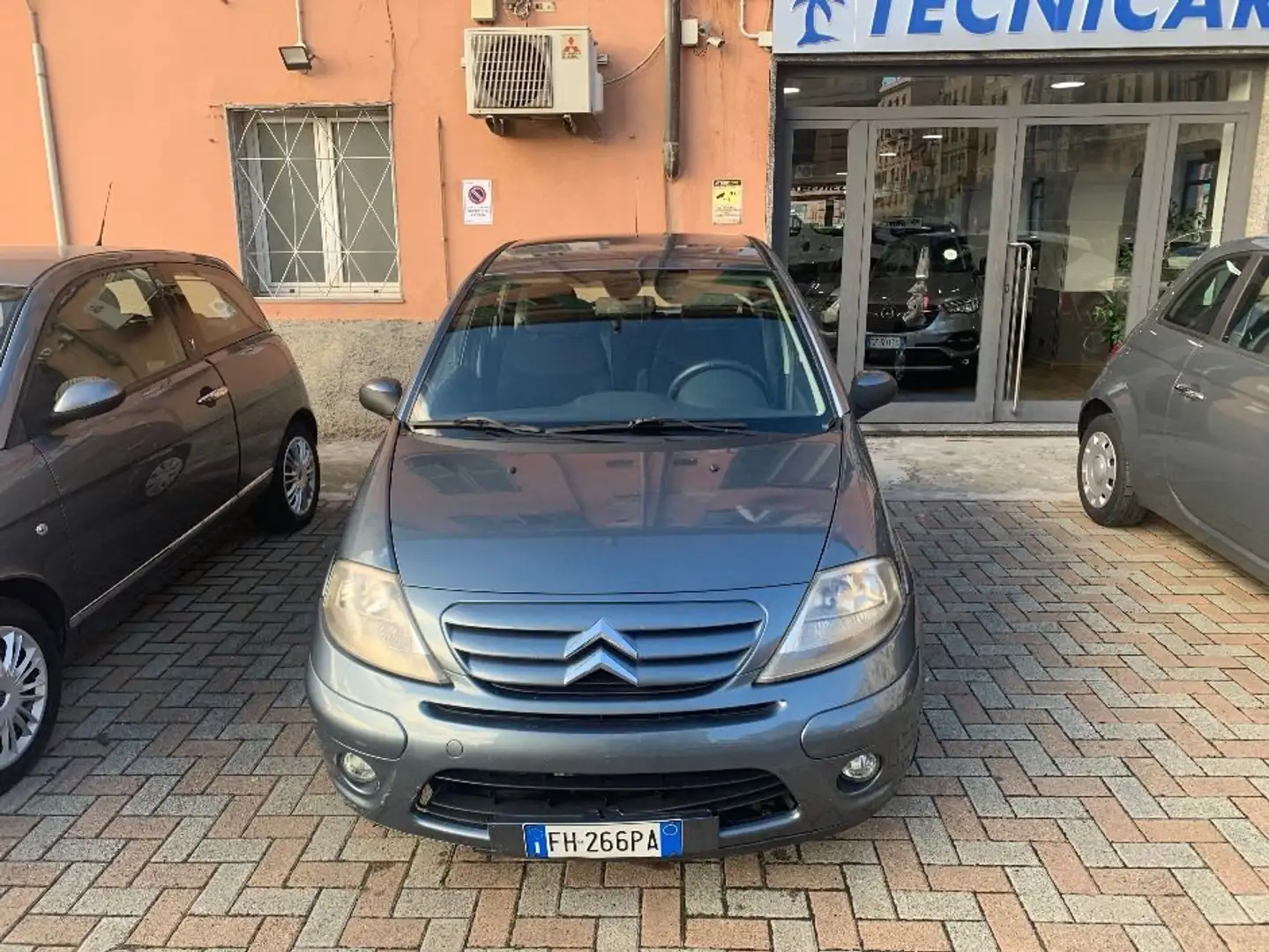 Citroen C3 1400 hdi 70cv Grigio - 2