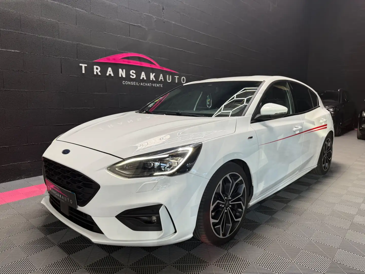 Ford Focus ST Line Blanc - 1