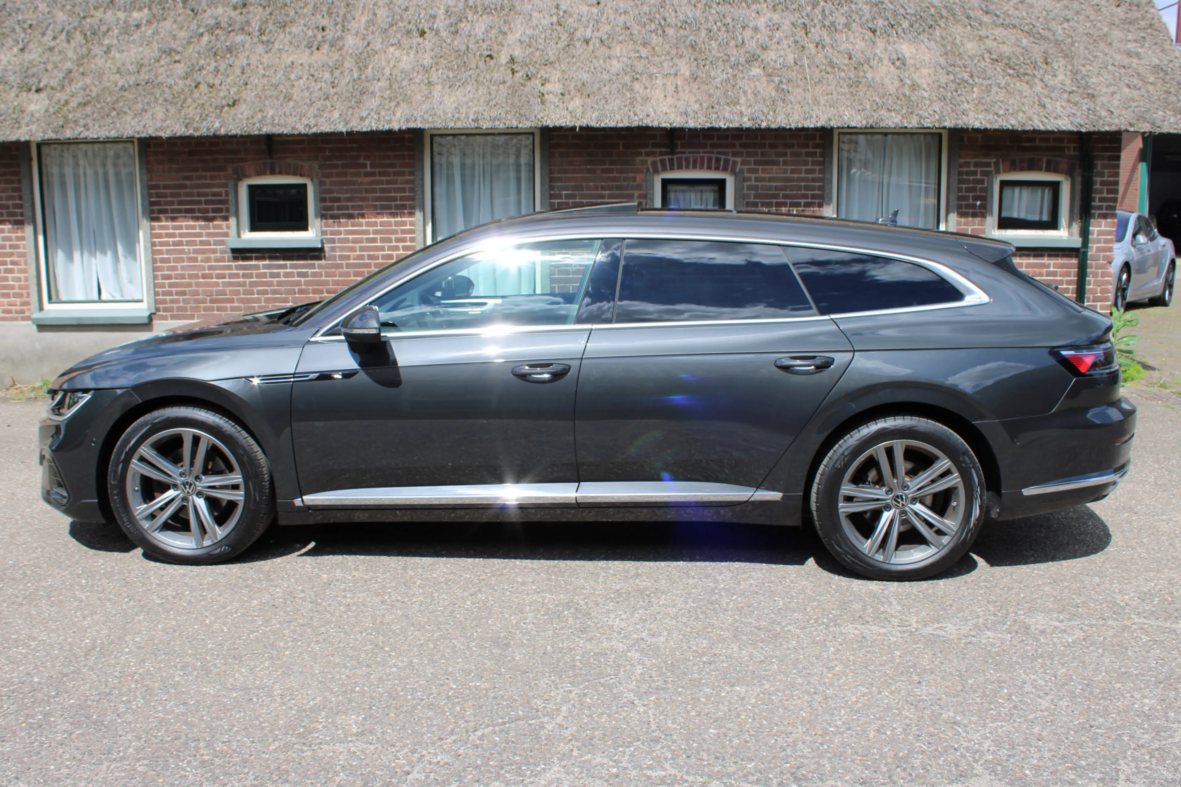 Volkswagen Arteon Shooting Brake 1.4 TSI eHybrid R-Line PHEV SOh 98. — photo 5