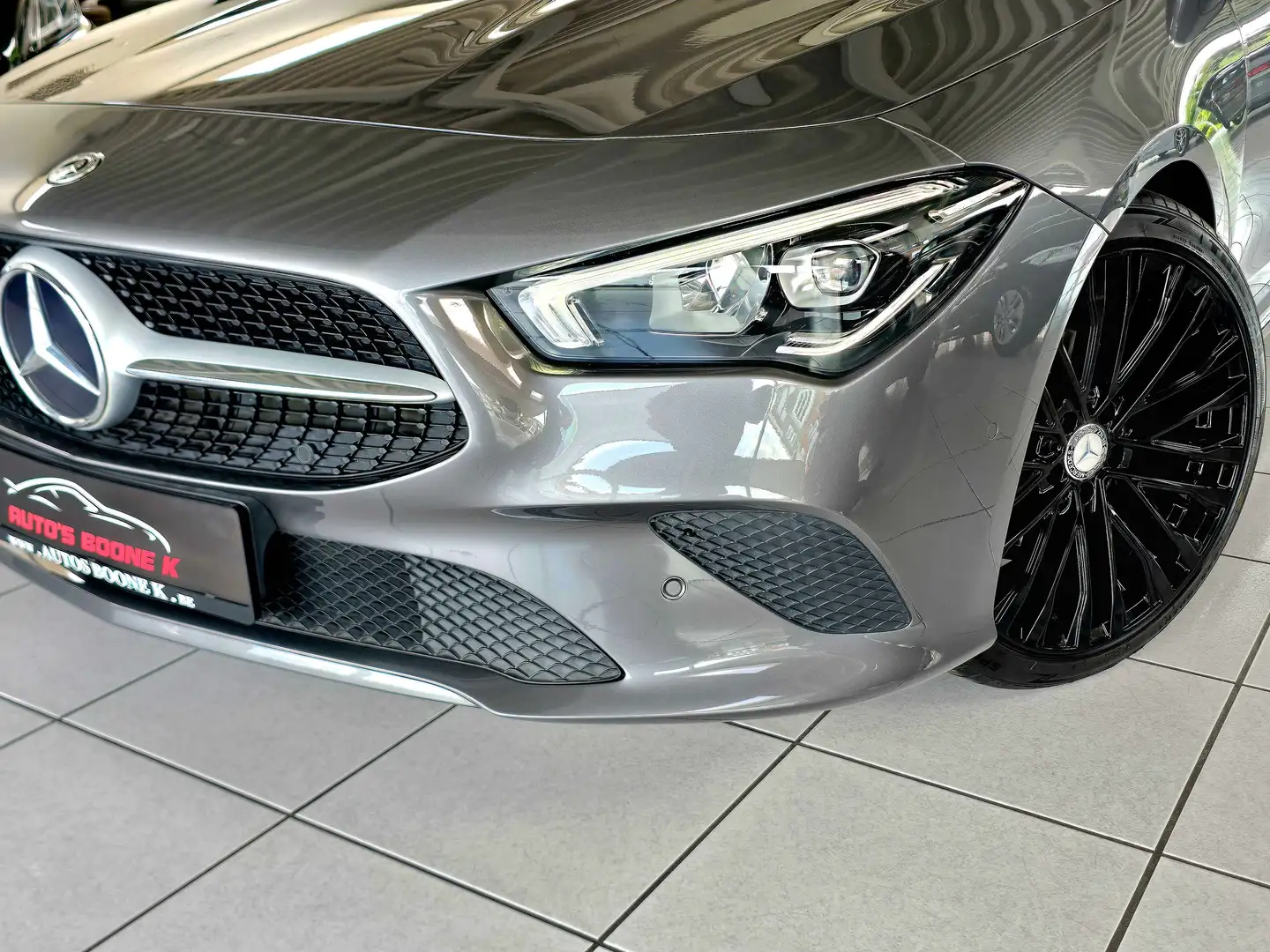 Mercedes-Benz CLA 180 / Dab Radio / Lane assist / Rem assist / Camera Gris - 2
