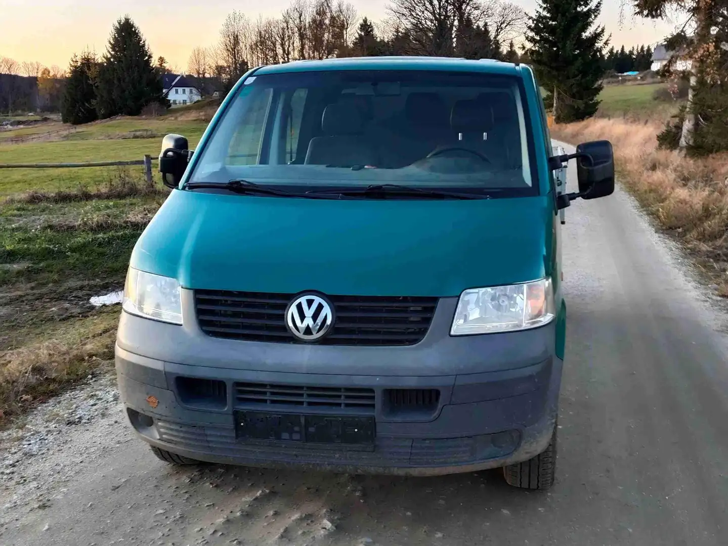Volkswagen T5 Pritsche Grün - 1