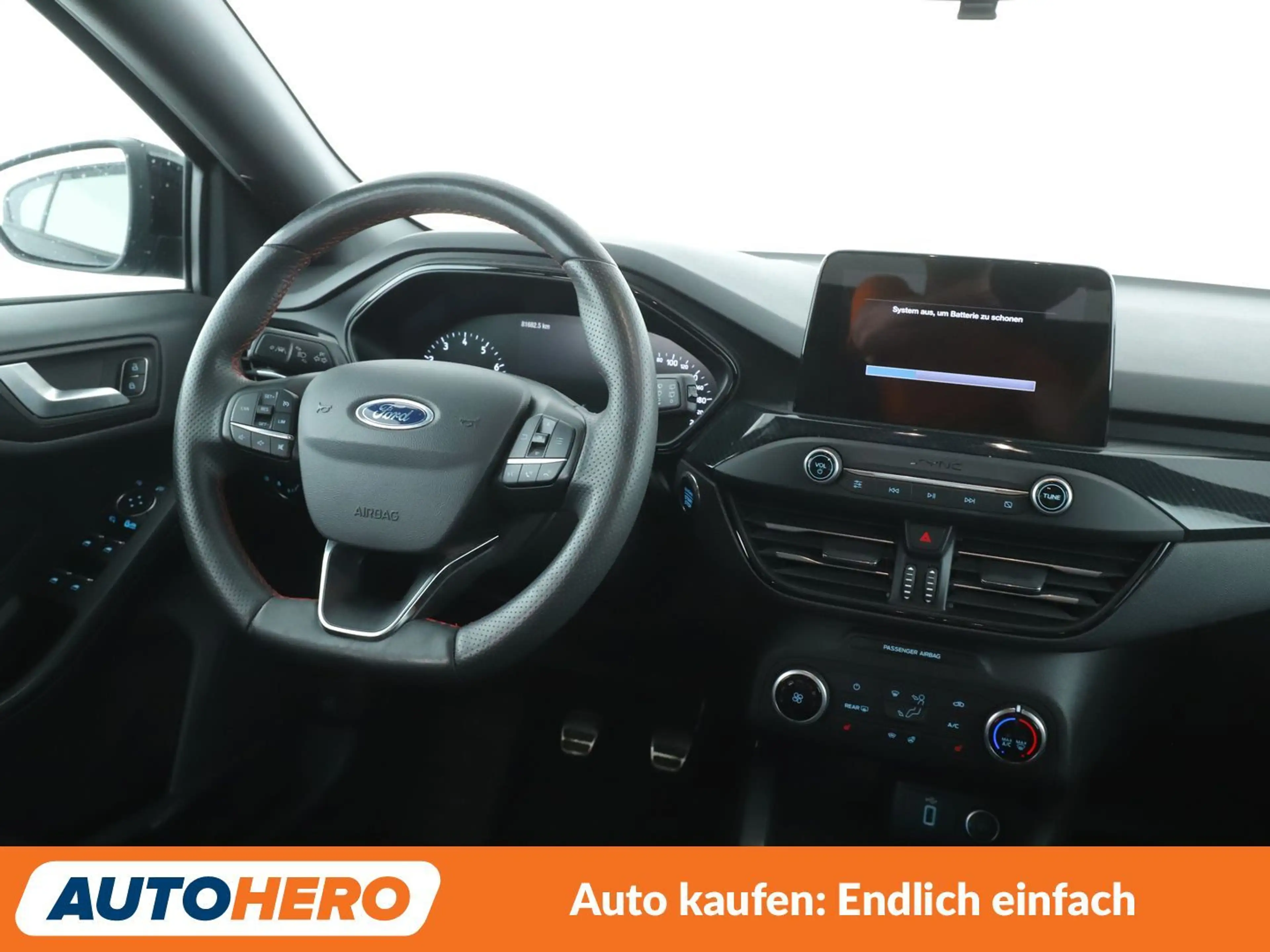 Ford Focus 1.0 EcoBoost ST-Line — photo 13