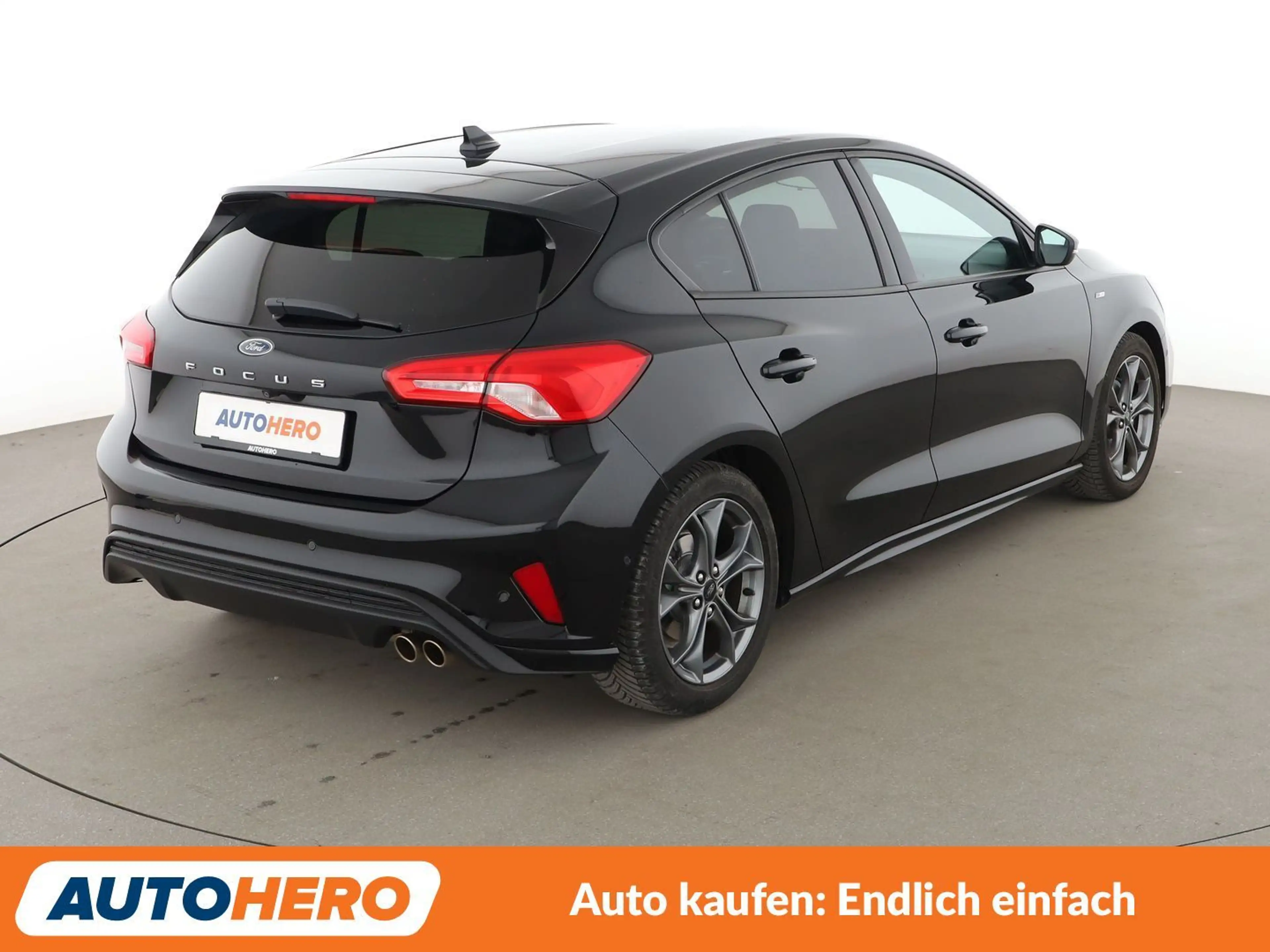 Ford Focus 1.0 EcoBoost ST-Line — photo 6