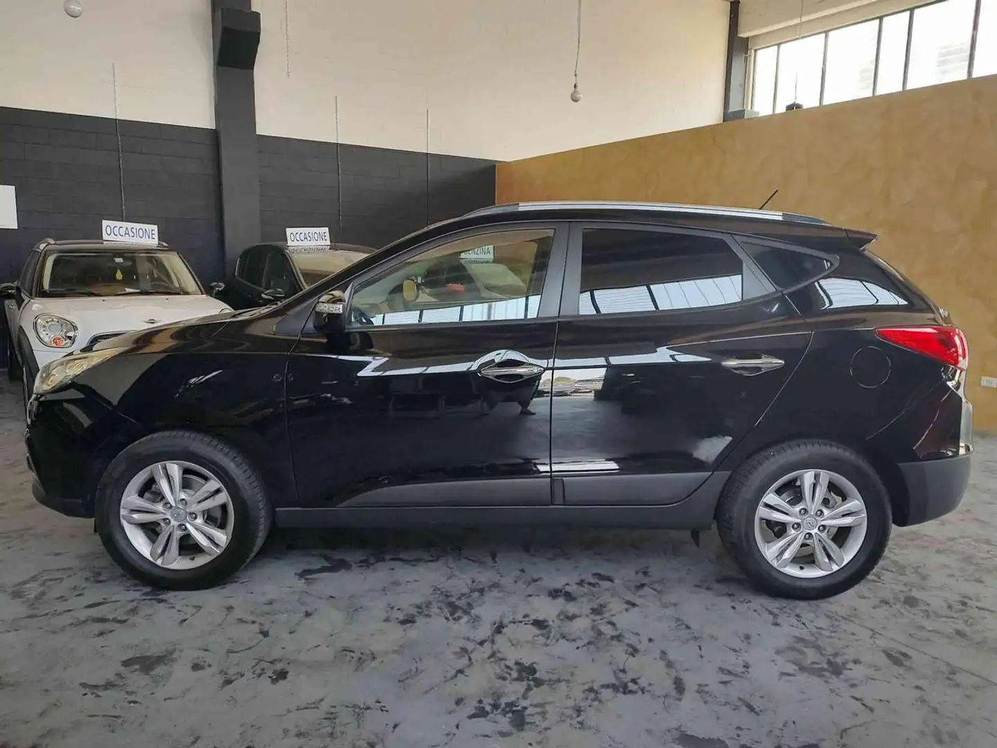 Hyundai iX35 1.6 GDI 16V 2WD Comfort Nero - 2
