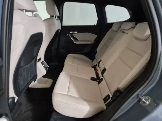 BMW X1 view 8