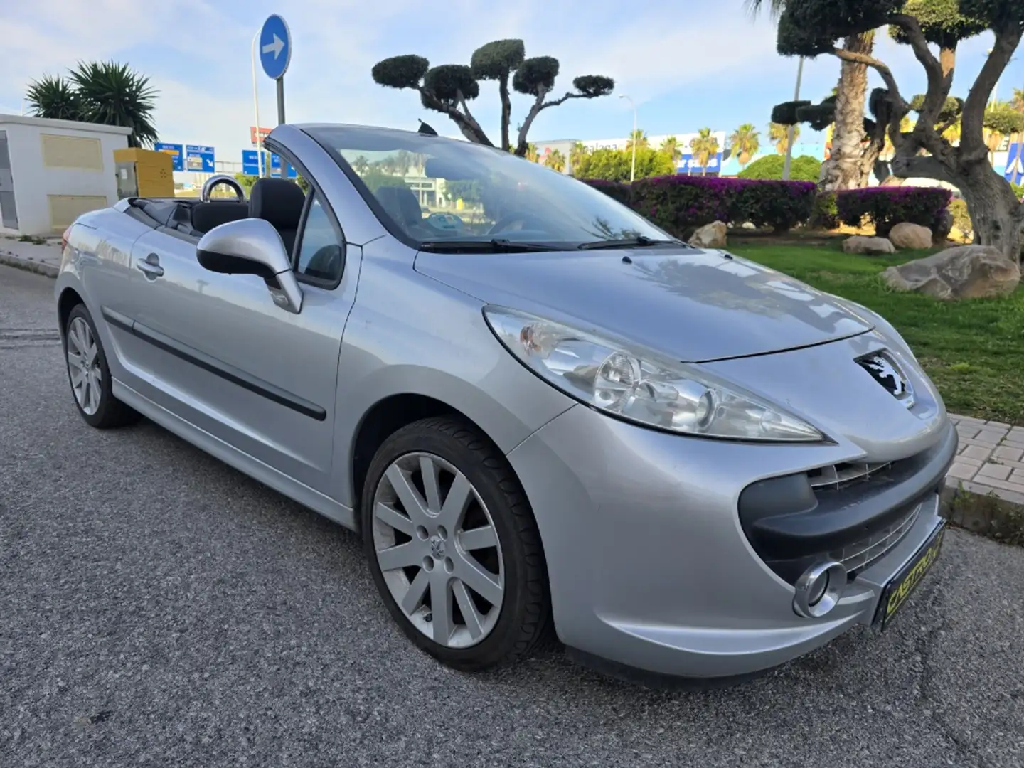 Peugeot 207 CC 1.6 VTi Gris - 1