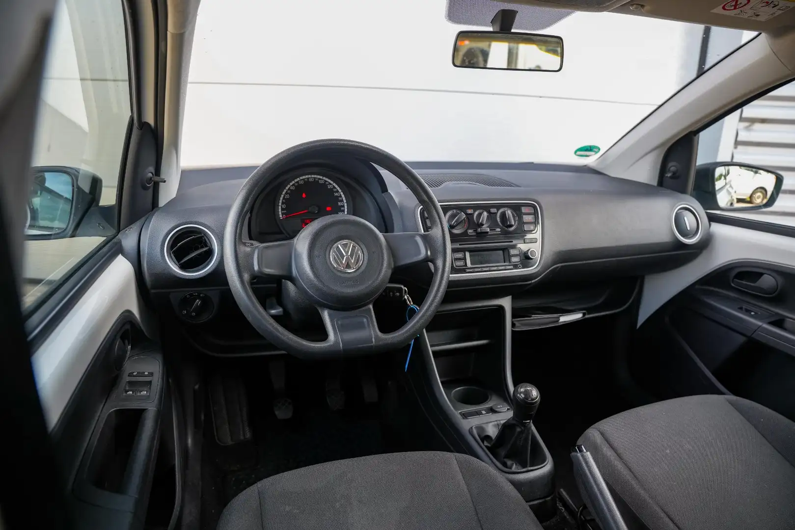 Volkswagen up! Load Up! Grijs Kenteken! Airco Radio/CD Elektr. Ra - 2