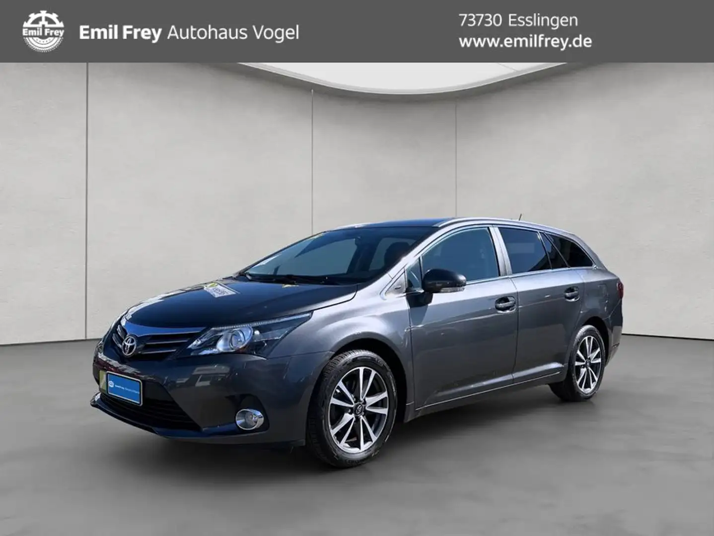 Toyota Avensis Combi 1.8 Edition Grau - 1