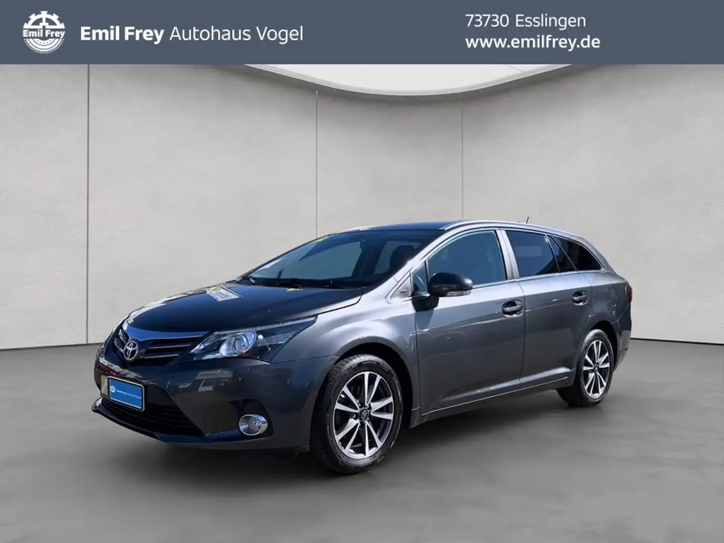 Toyota Avensis Combi 1.8 Edition Grau - 1