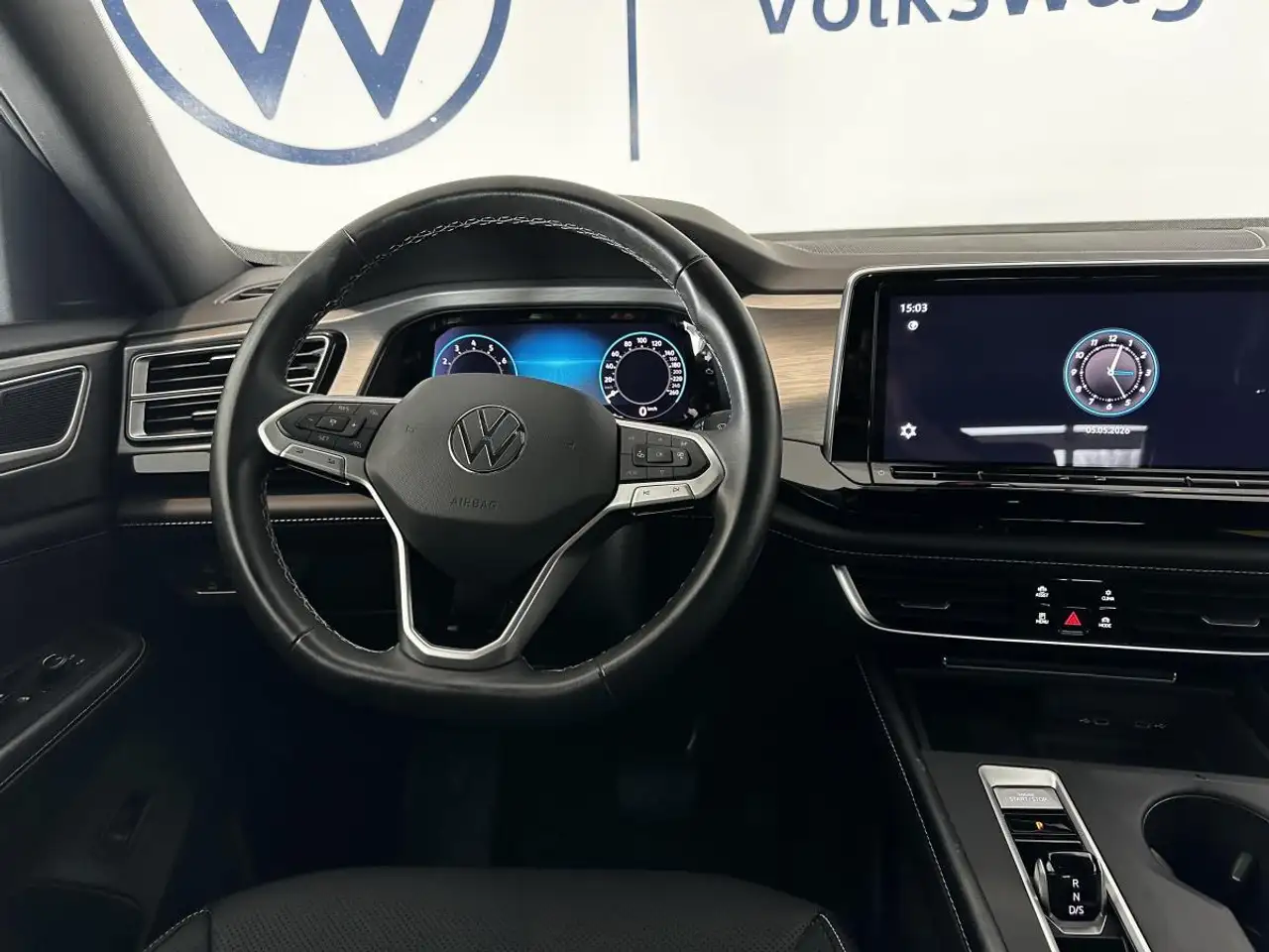 Volkswagen Atlas снимка Volkswagen Atlas