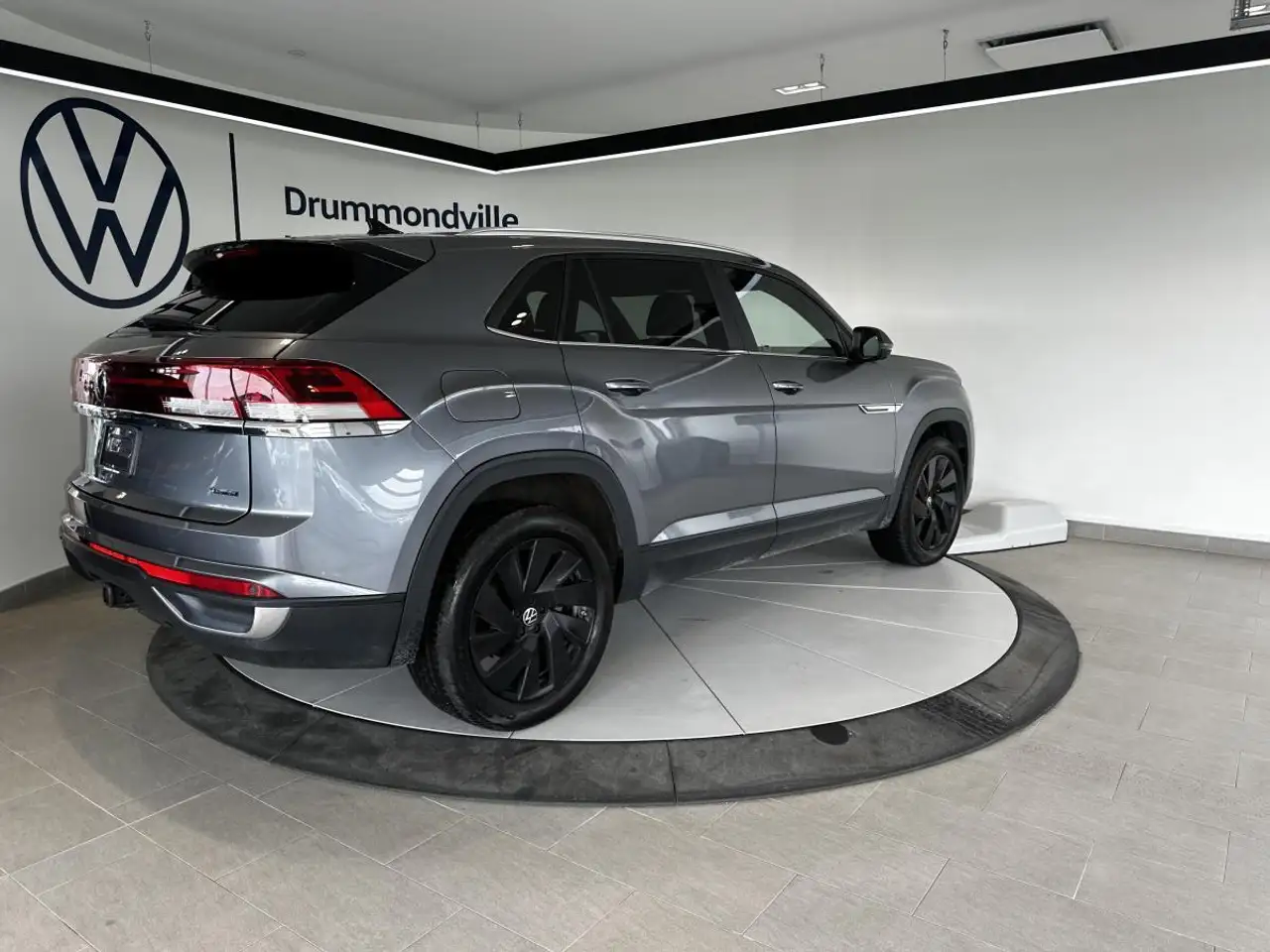 Volkswagen Atlas снимка Volkswagen Atlas