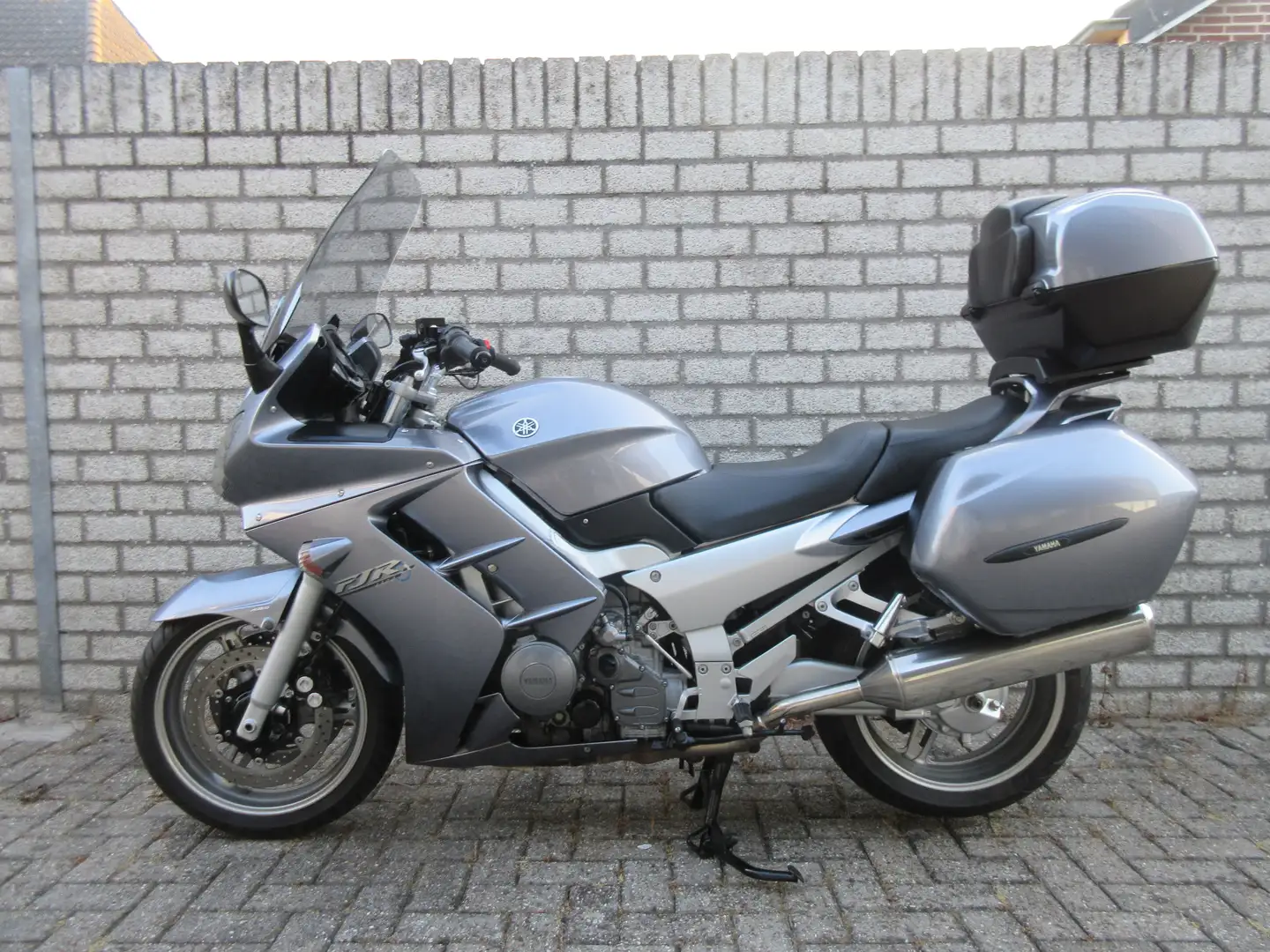 Yamaha FJR 1300 A.B.S Zilver - 2