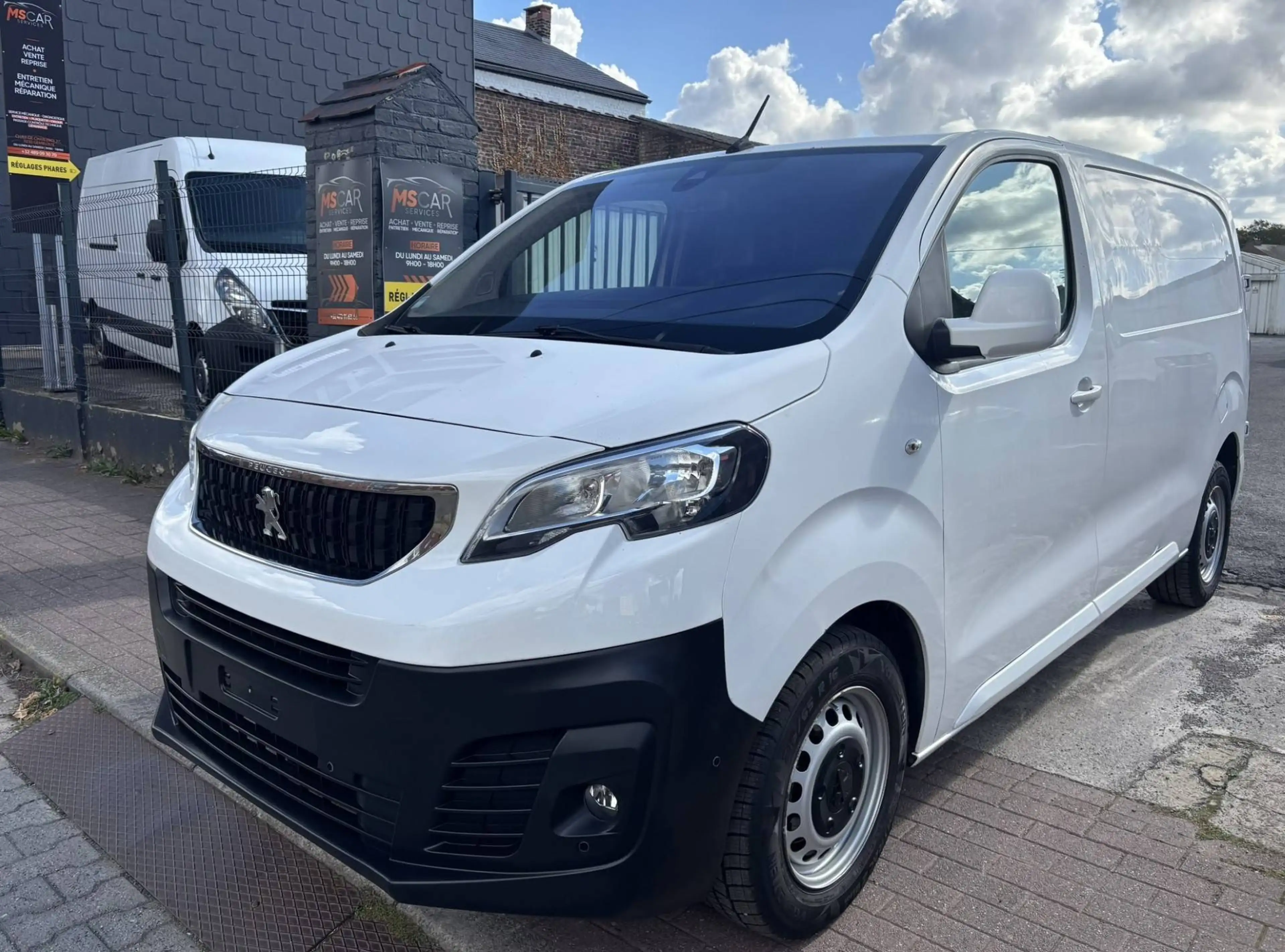 Peugeot Expert 2.0 Blue HDi 120 CV | L2H1 | 3 places | GPS | Caméra de recul — photo 7