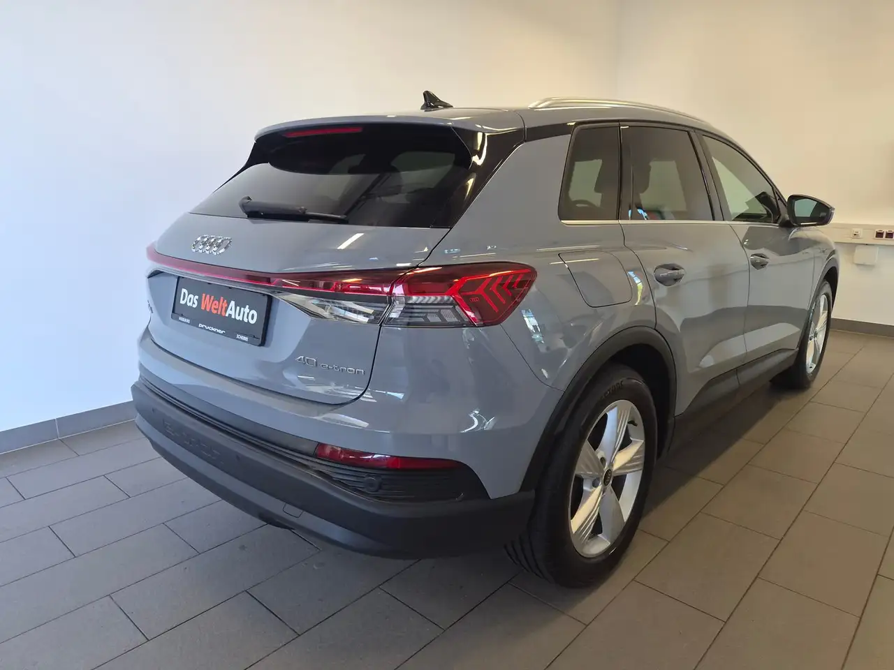 Audi Q4 40 e-tron, миниатюра 2