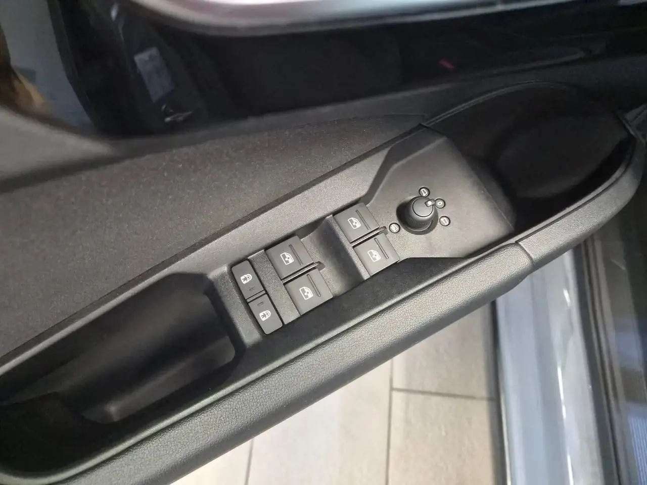 Audi Q4 40 e-tron, миниатюра 3