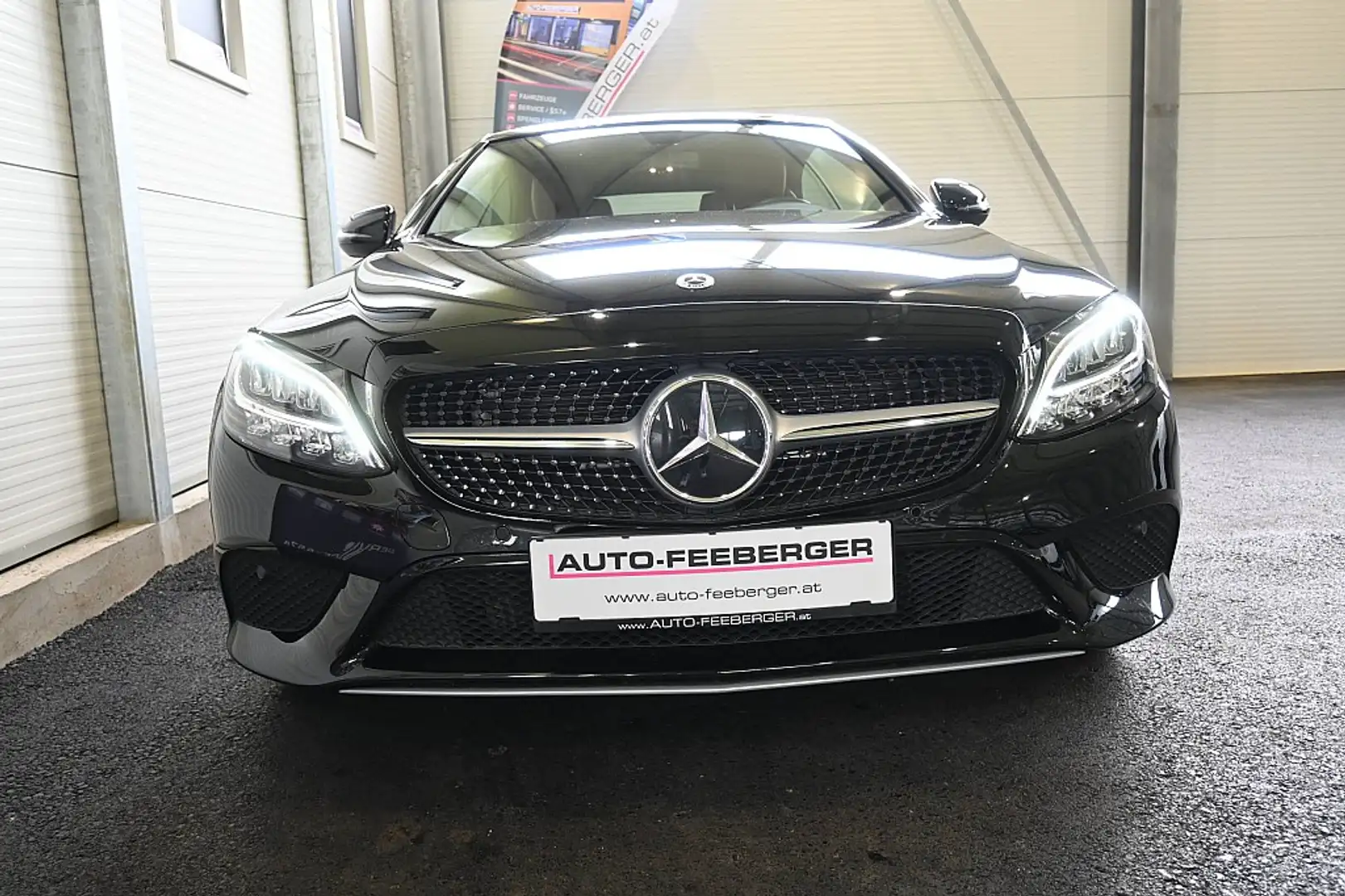 Mercedes-Benz C 220 d Cabrio Aut.,Airscarf,Burmeister,Leder,AHK,Aku... Schwarz - 2