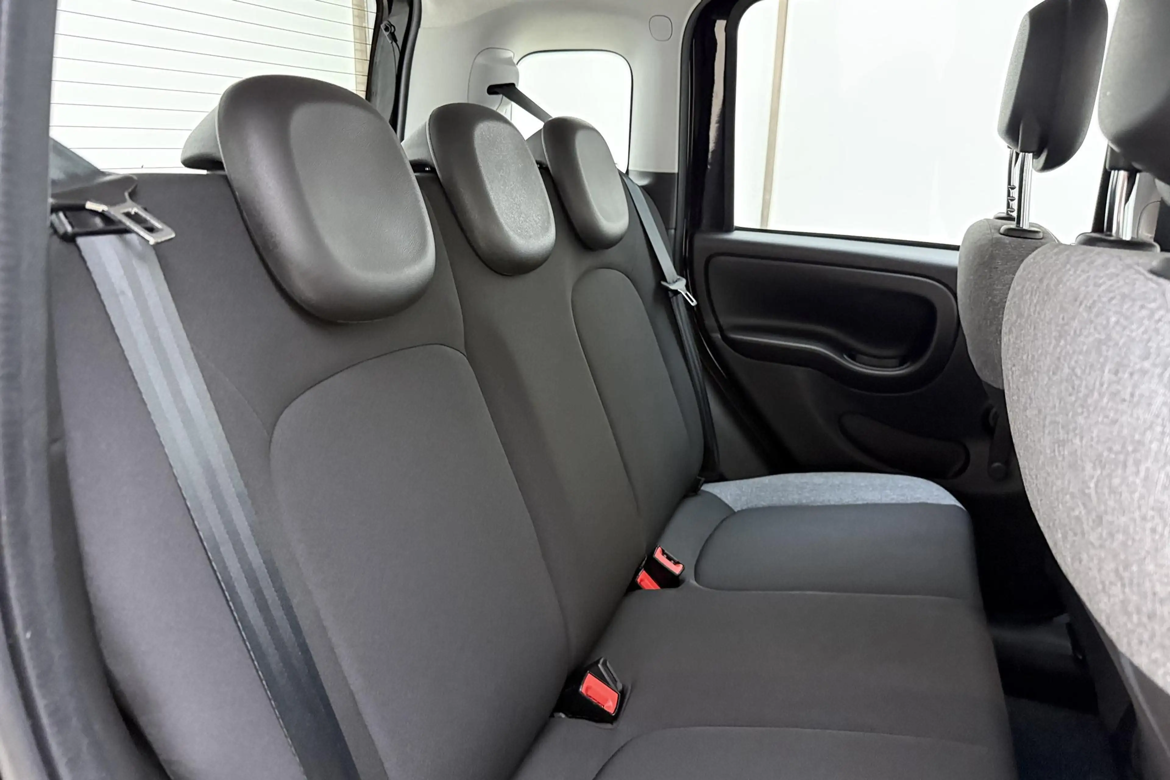 Fiat Panda 1.0 Hybrid City Life 69 PK | Airco | Dakrails | We — photo 10