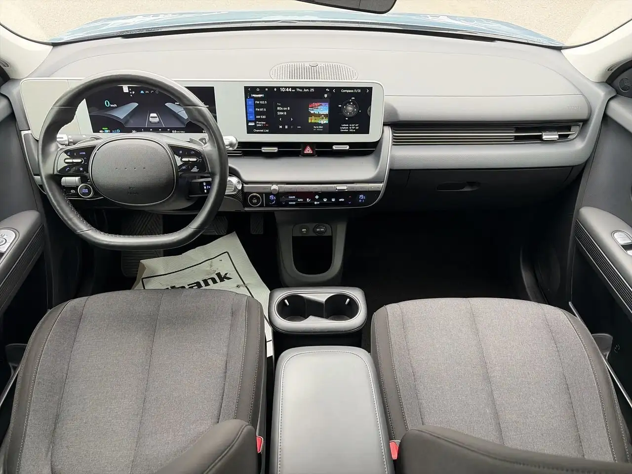 Hyundai IONIQ 5 photo Hyundai IONIQ 5