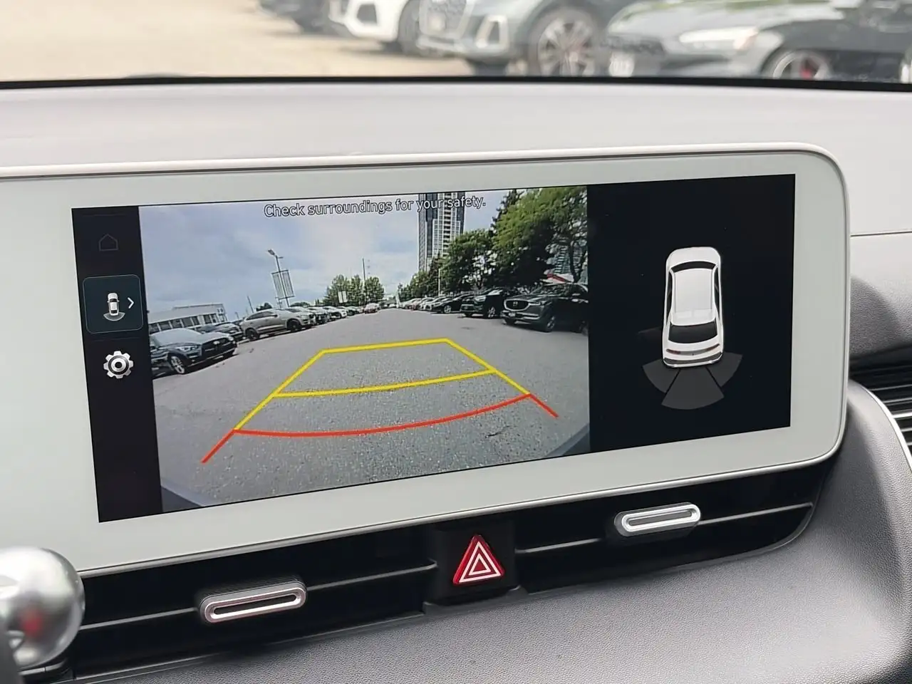 Hyundai IONIQ 5 photo Hyundai IONIQ 5