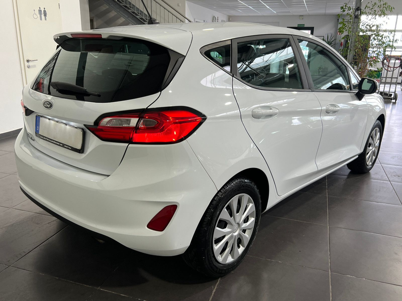 Ford Fiesta 1.1 **5-Türig*LED*SHZ*Tempomat*BT** — photo 6
