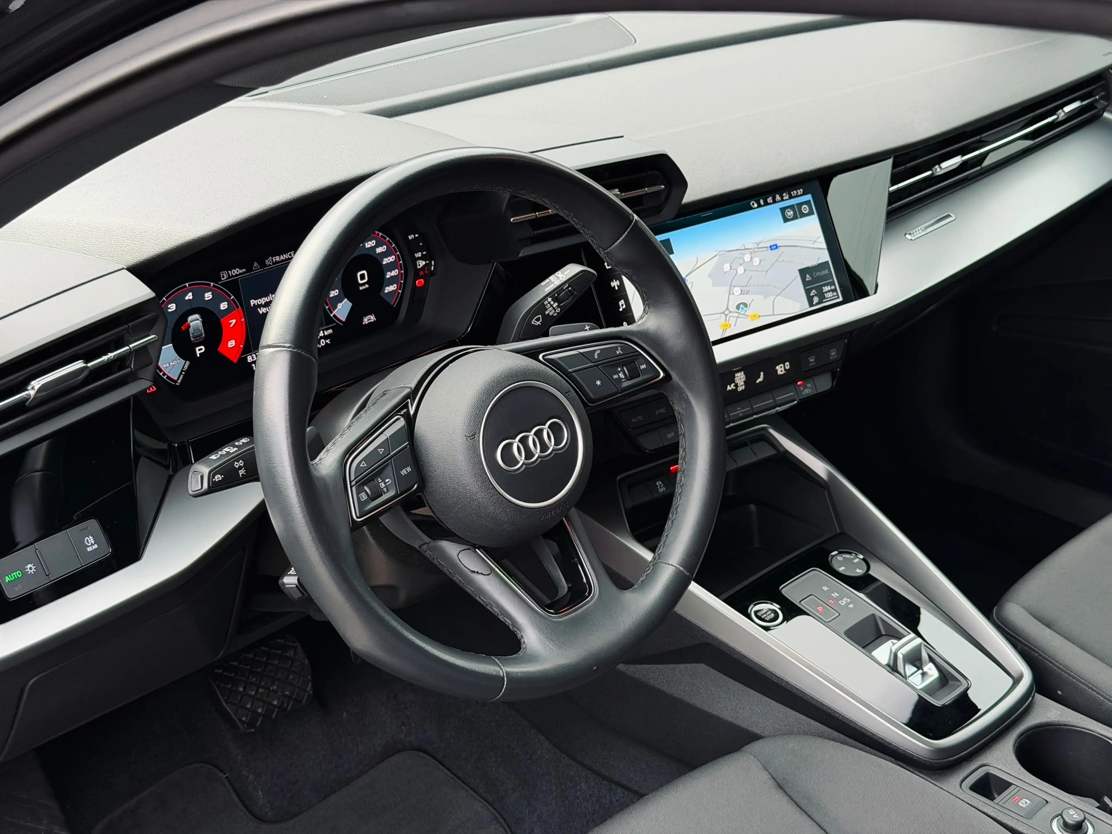 Audi A3 A3 Sportback 35 TFSI Business //Garantie 12 Mois✅✅ — photo 11