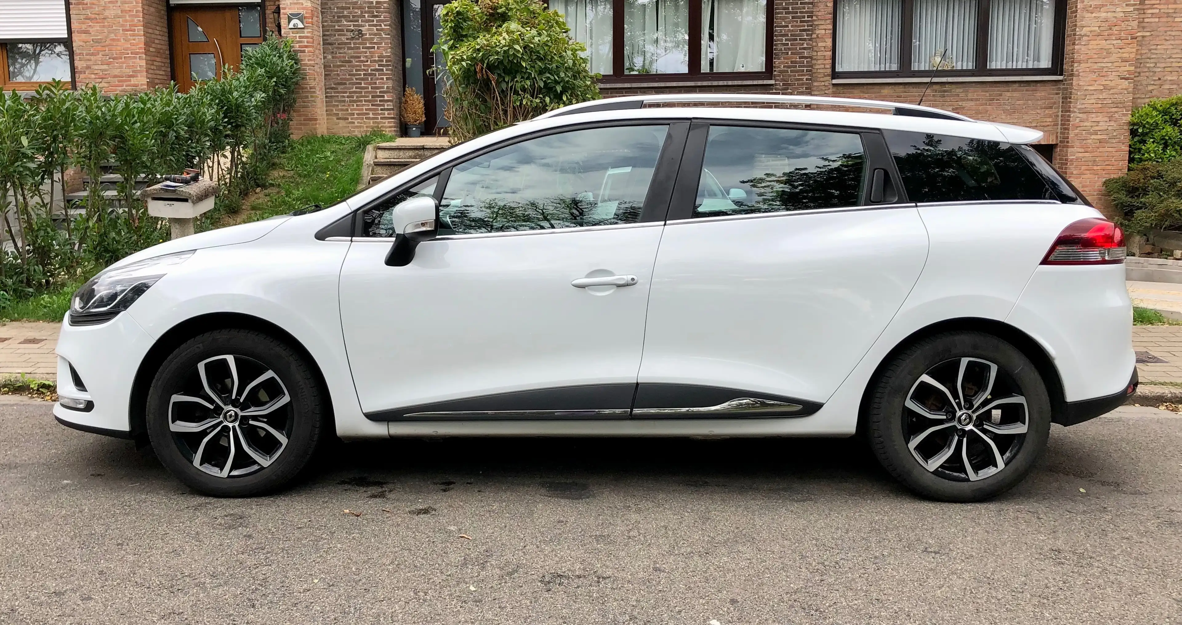 Renault Clio Clio 1.5 dCi — photo 7