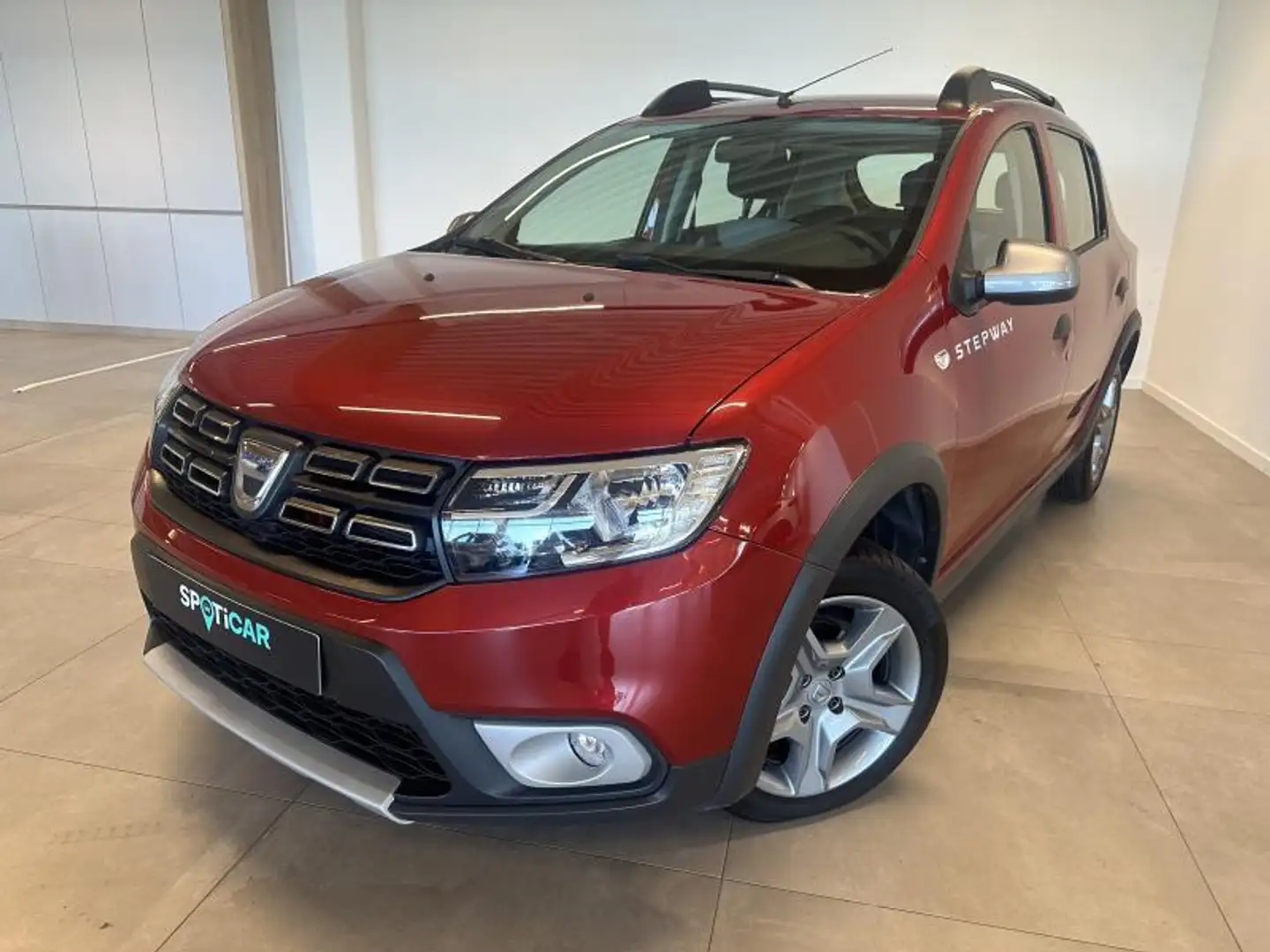 Dacia Sandero 1.0 BENZINE 73 PK MAN 5 Rouge - 1