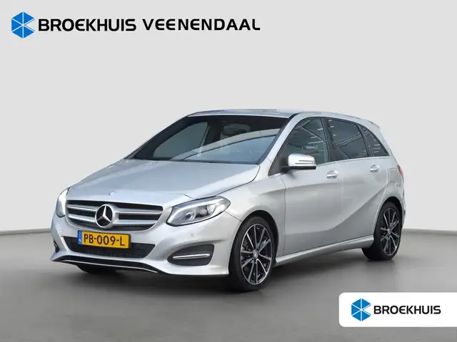 Mercedes-Benz B 180 Activity Edition | Lederen Bekleding | Navigatie |