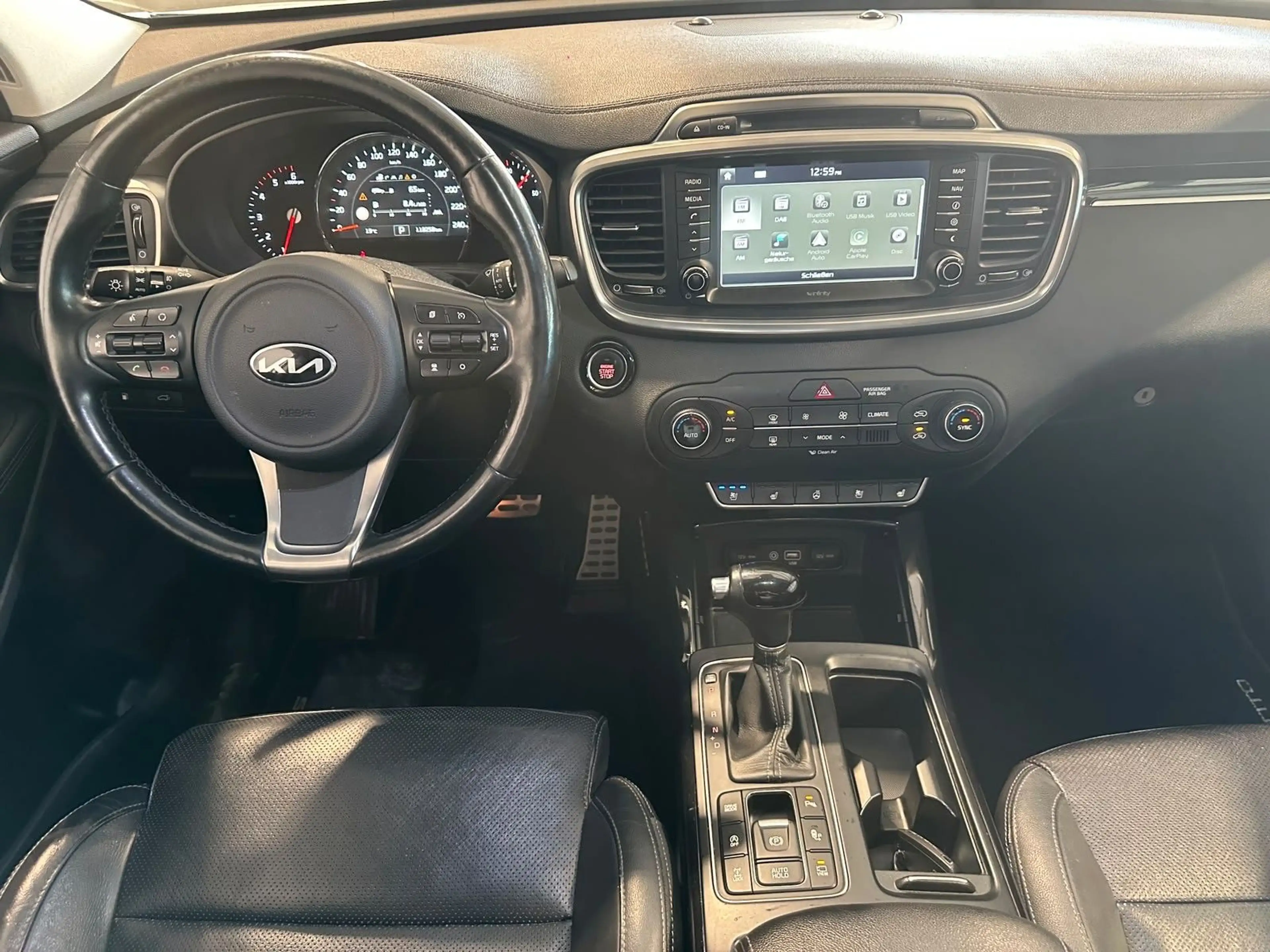 Kia Sorento Platinum 4WD *CarPlay* Infinity Voll! — photo 12