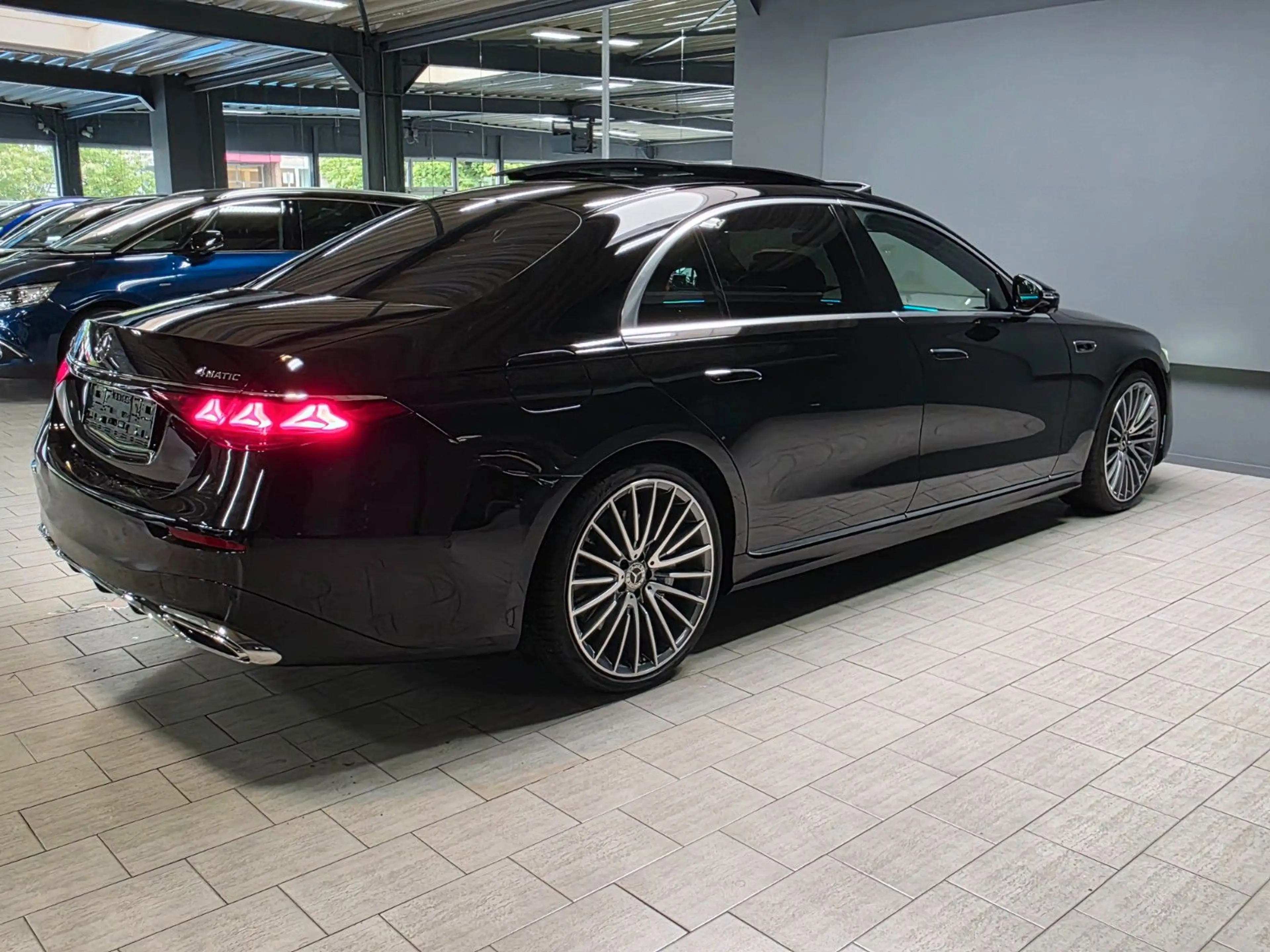 Mercedes-Benz S 450 S450d | Manufaktur | Pano | HUP | Long | Massage — photo 9