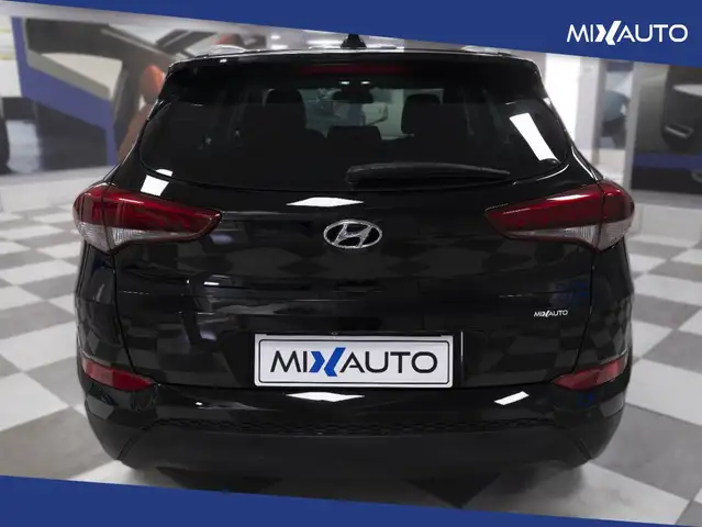 Hyundai Tucson view 4