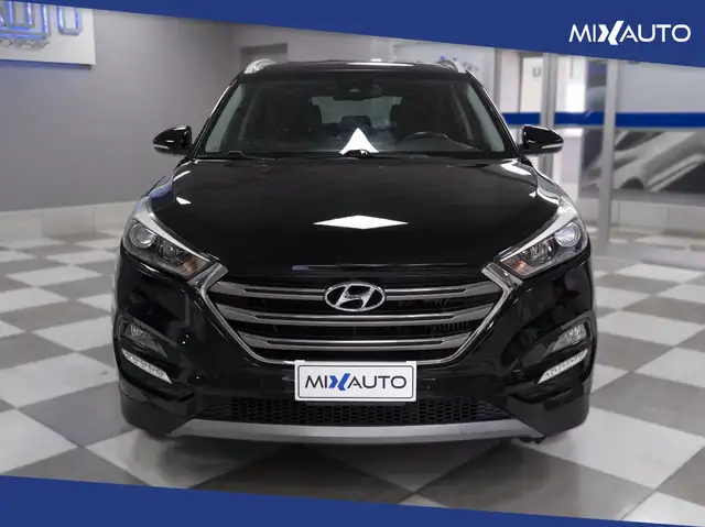 Hyundai Tucson view 2
