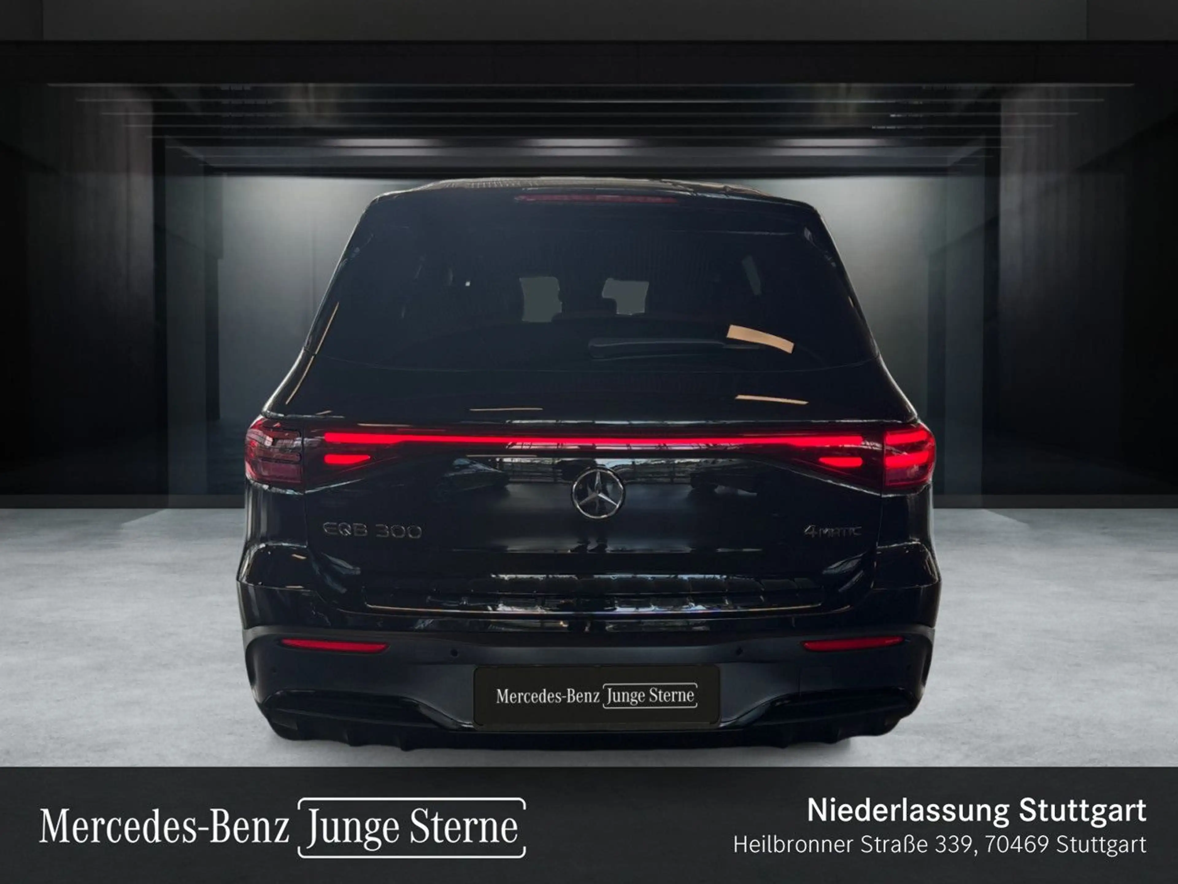 Mercedes-Benz EQB 300 4M AMG+NIGHT+PLUS-PAKET+AHK+360+KEYLESS — photo 6