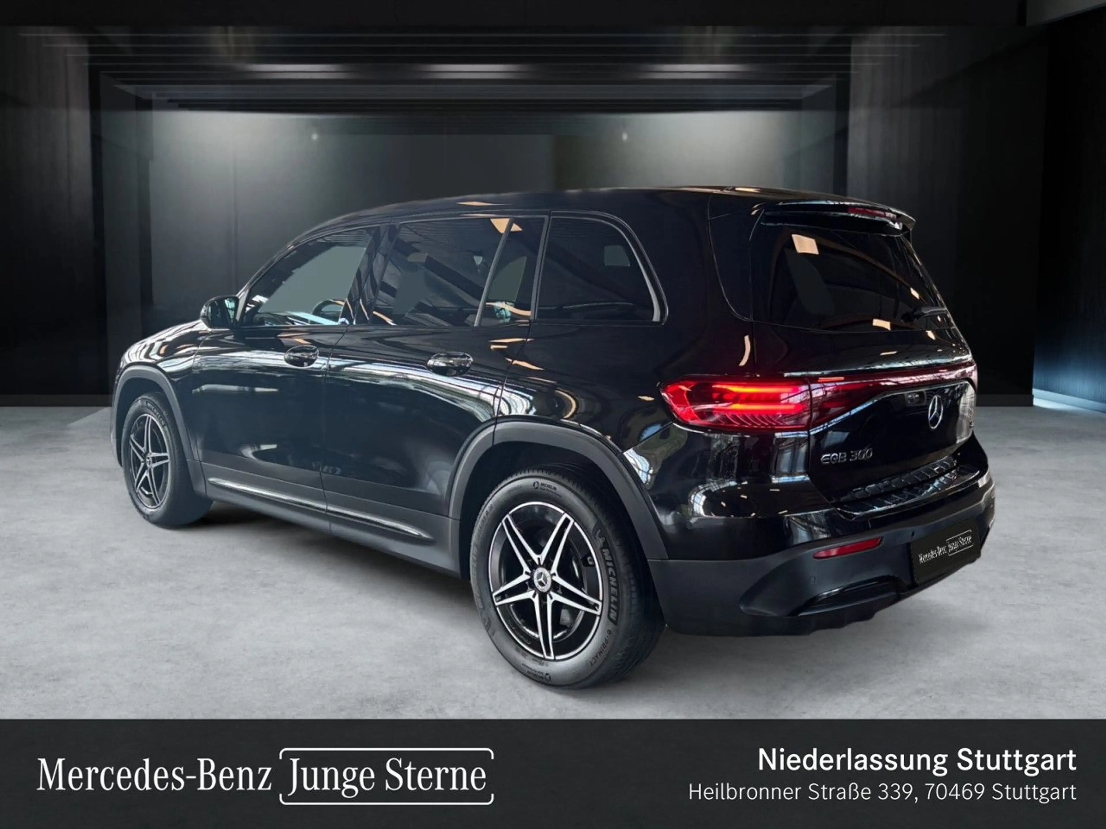Mercedes-Benz EQB 300 4M AMG+NIGHT+PLUS-PAKET+AHK+360+KEYLESS — photo 9