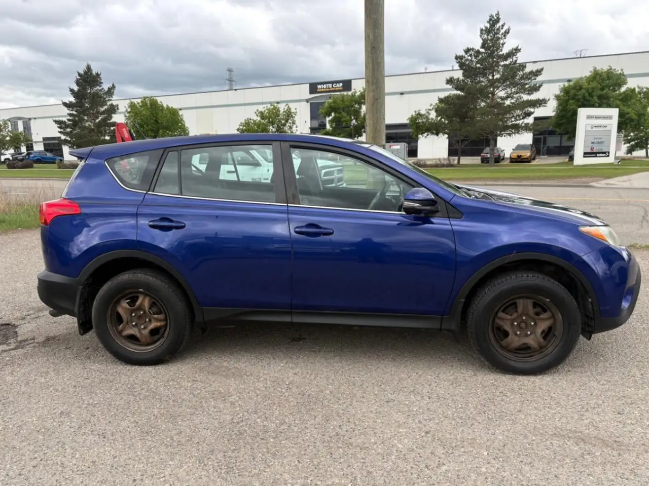 Toyota RAV 4 photo Toyota RAV 4